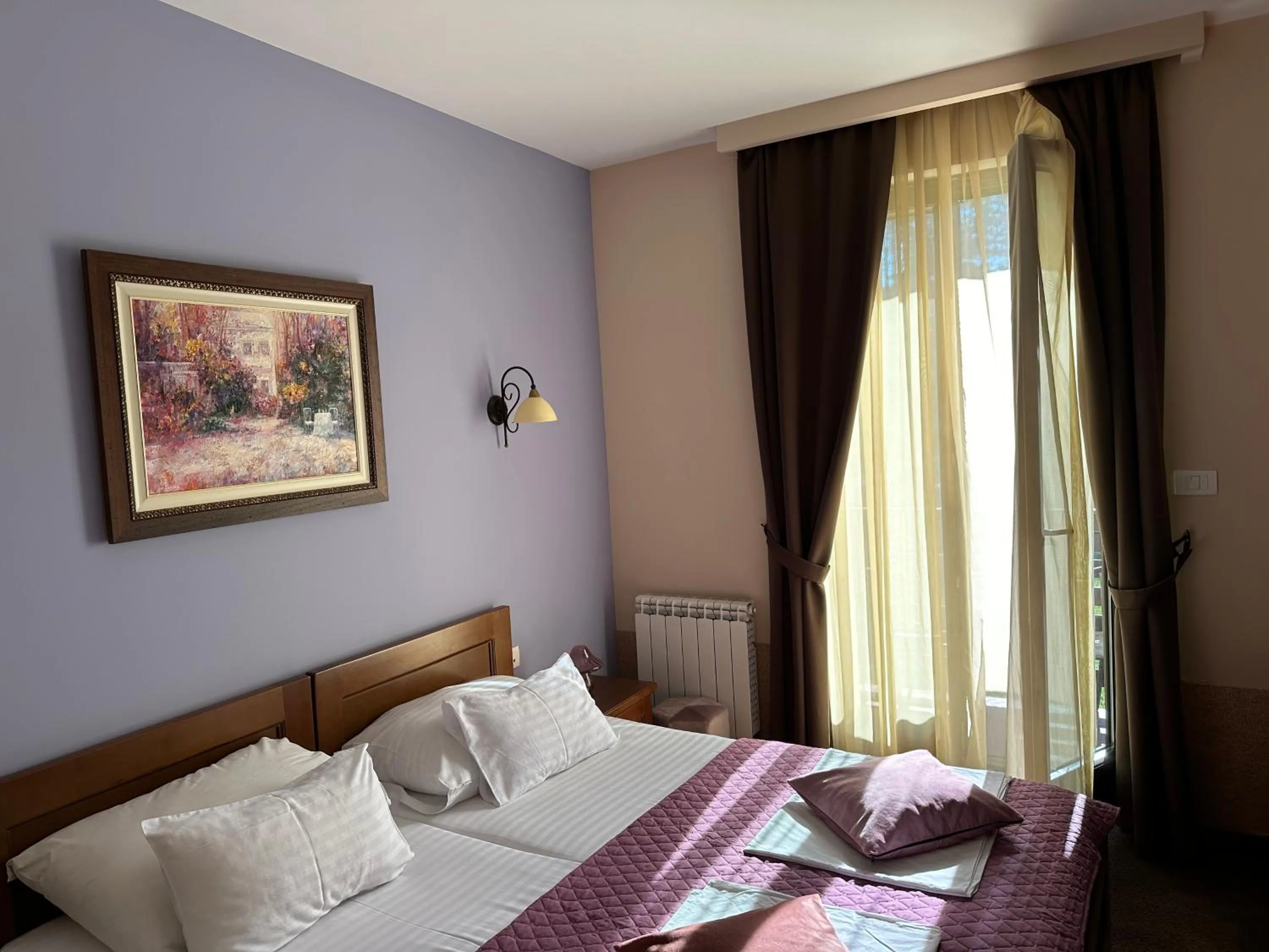 Bed in Hotel Monte Rosa