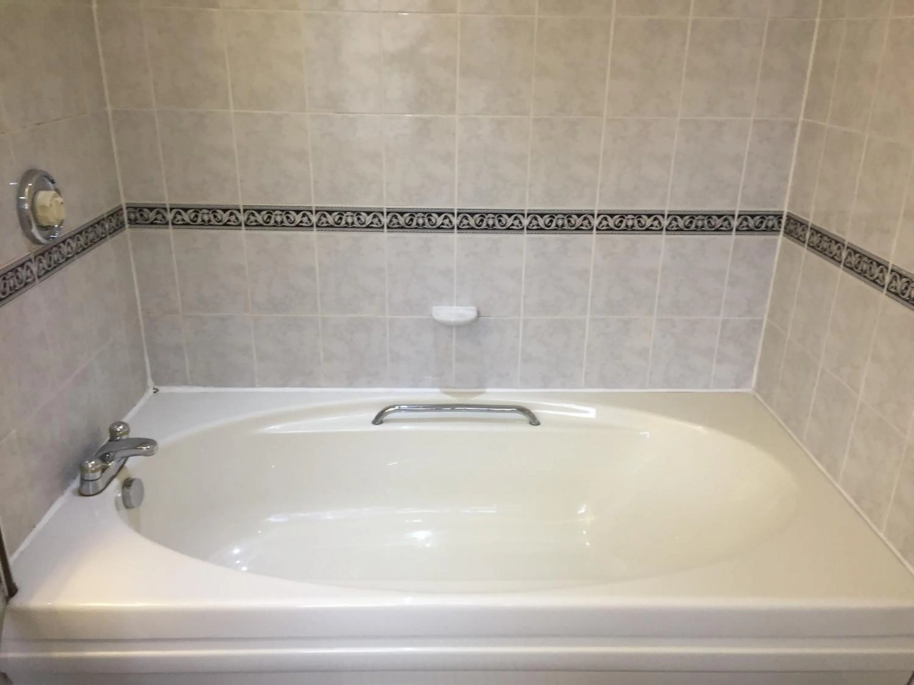 Bathroom in Healey House Hotel