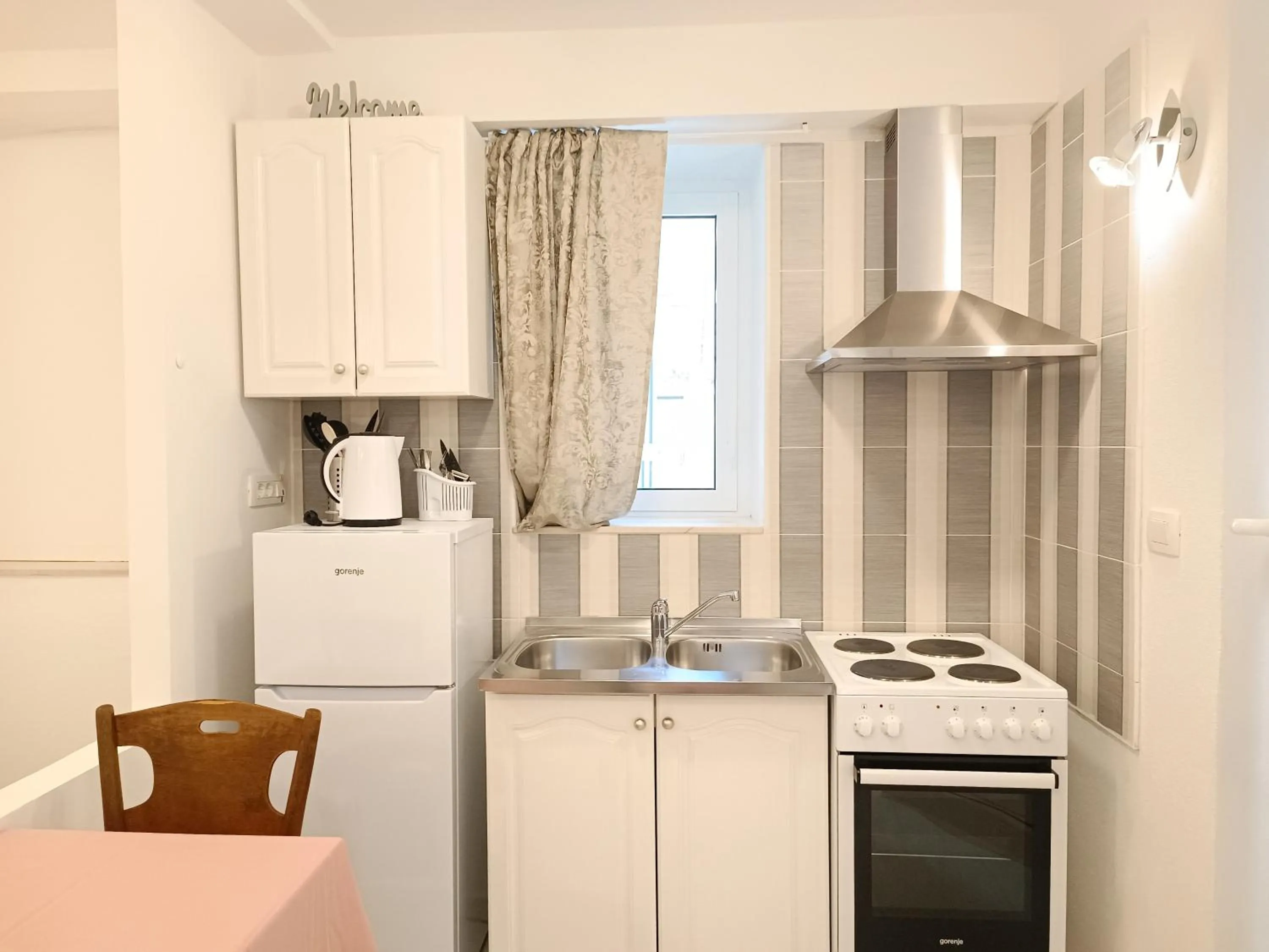 Kitchen or kitchenette in Summer Dream Studio