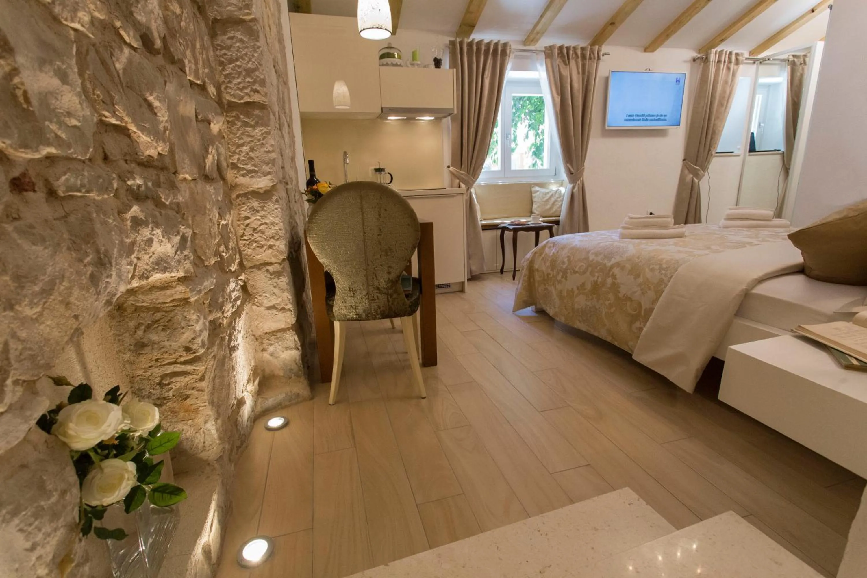 Bed in Summer Dream Studio