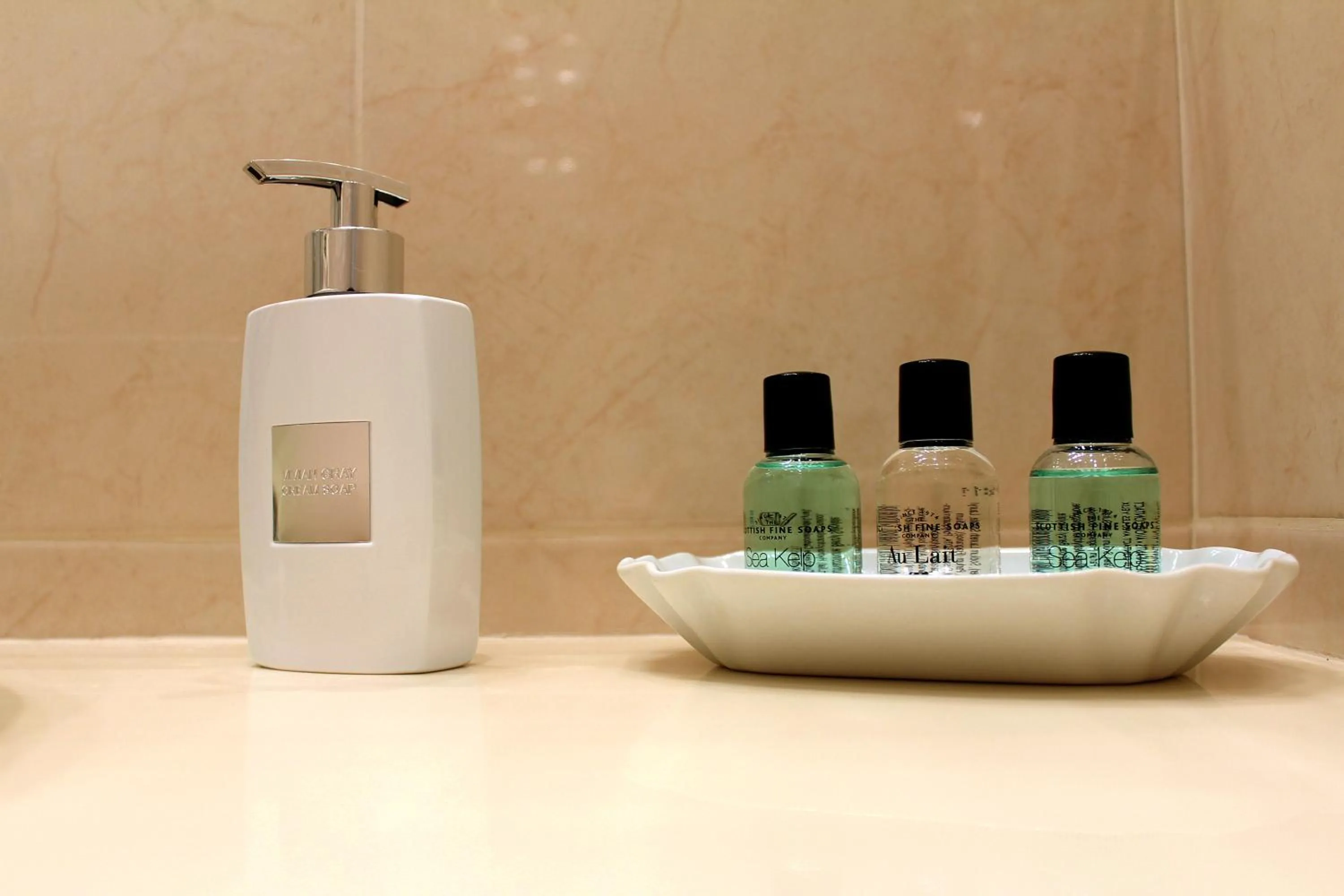 Bathroom in Summer Dream Studio