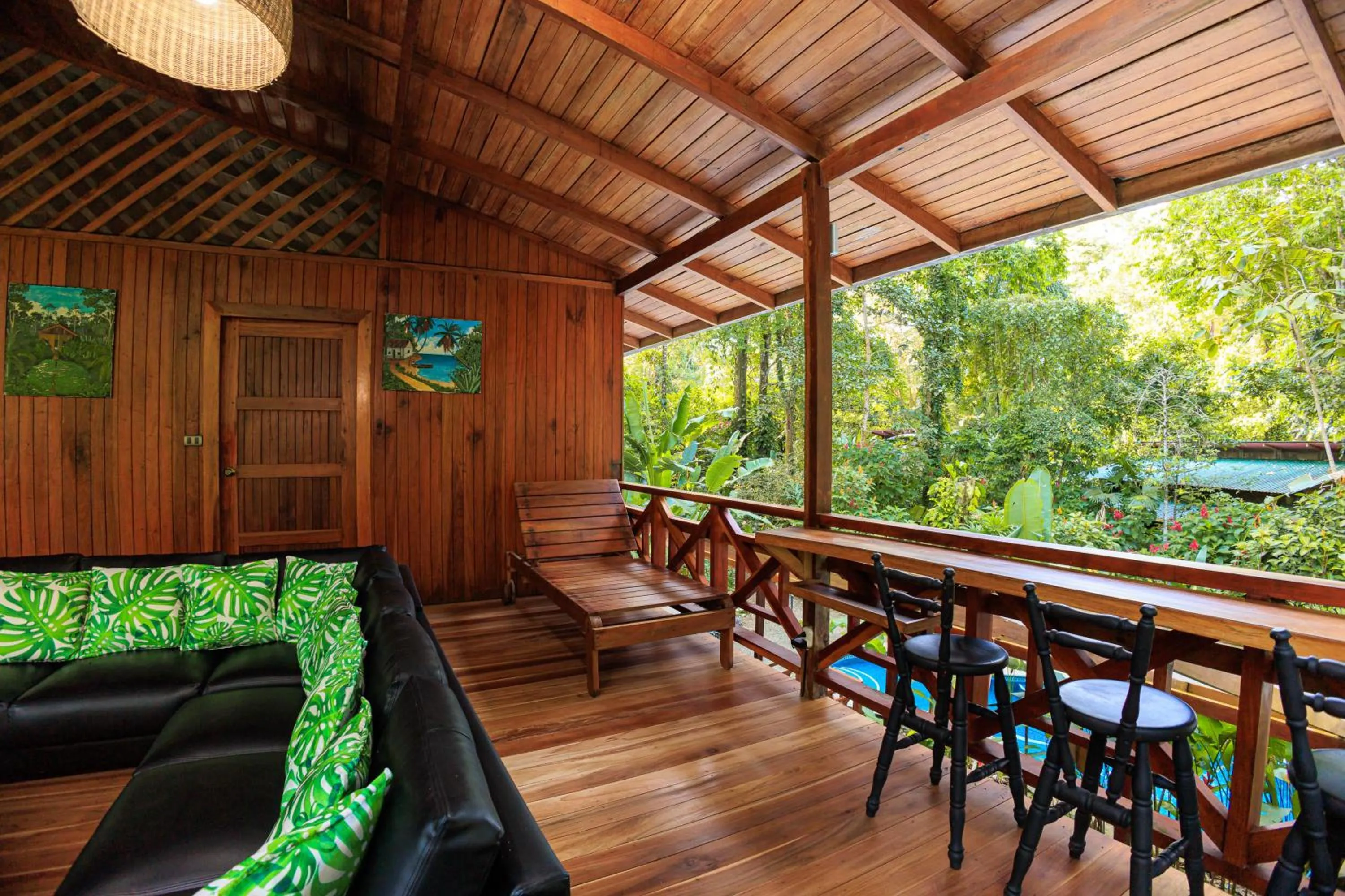 Day in La Kukula Lodge