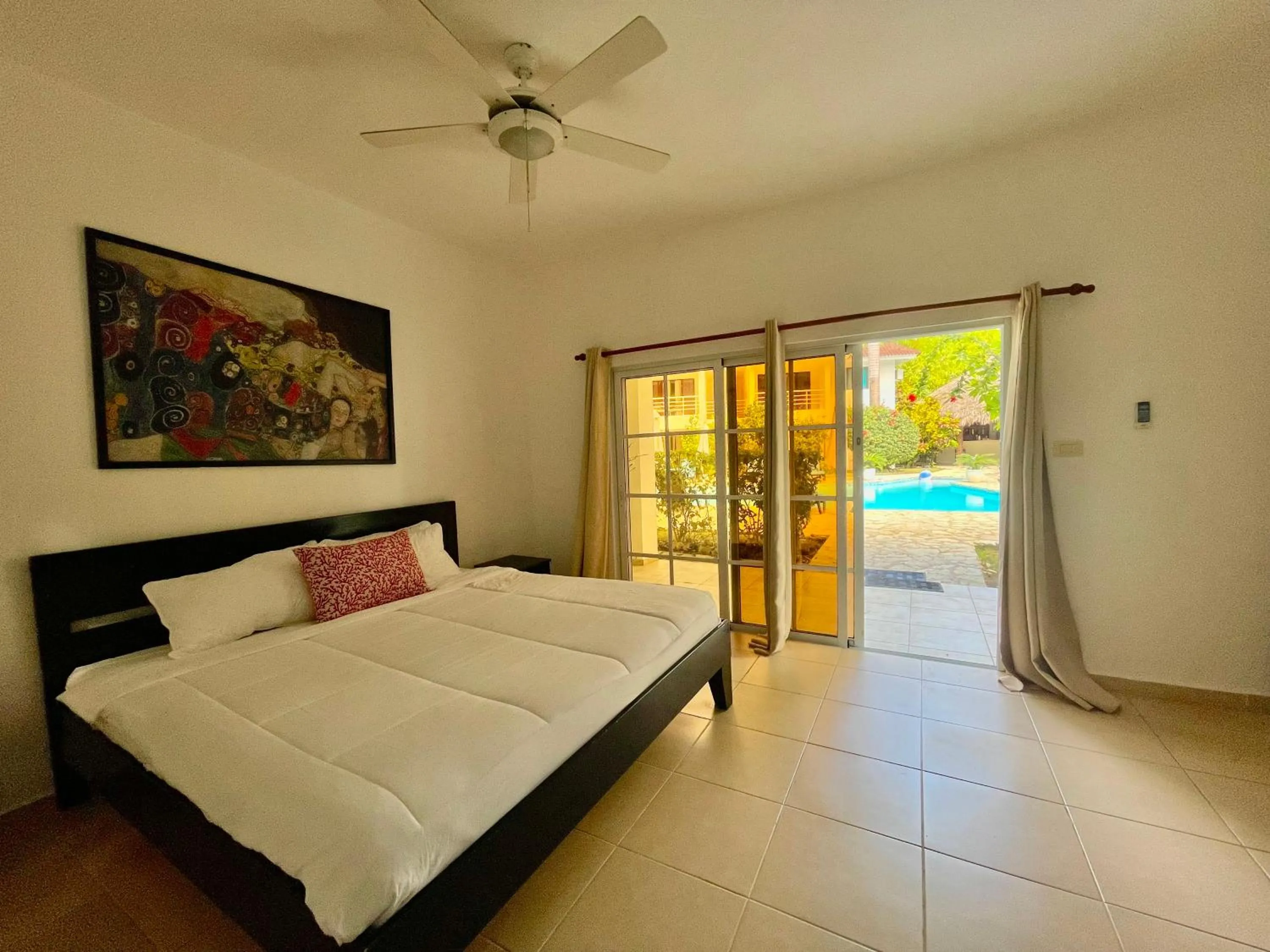 Bed in Coral Blanco Hotel