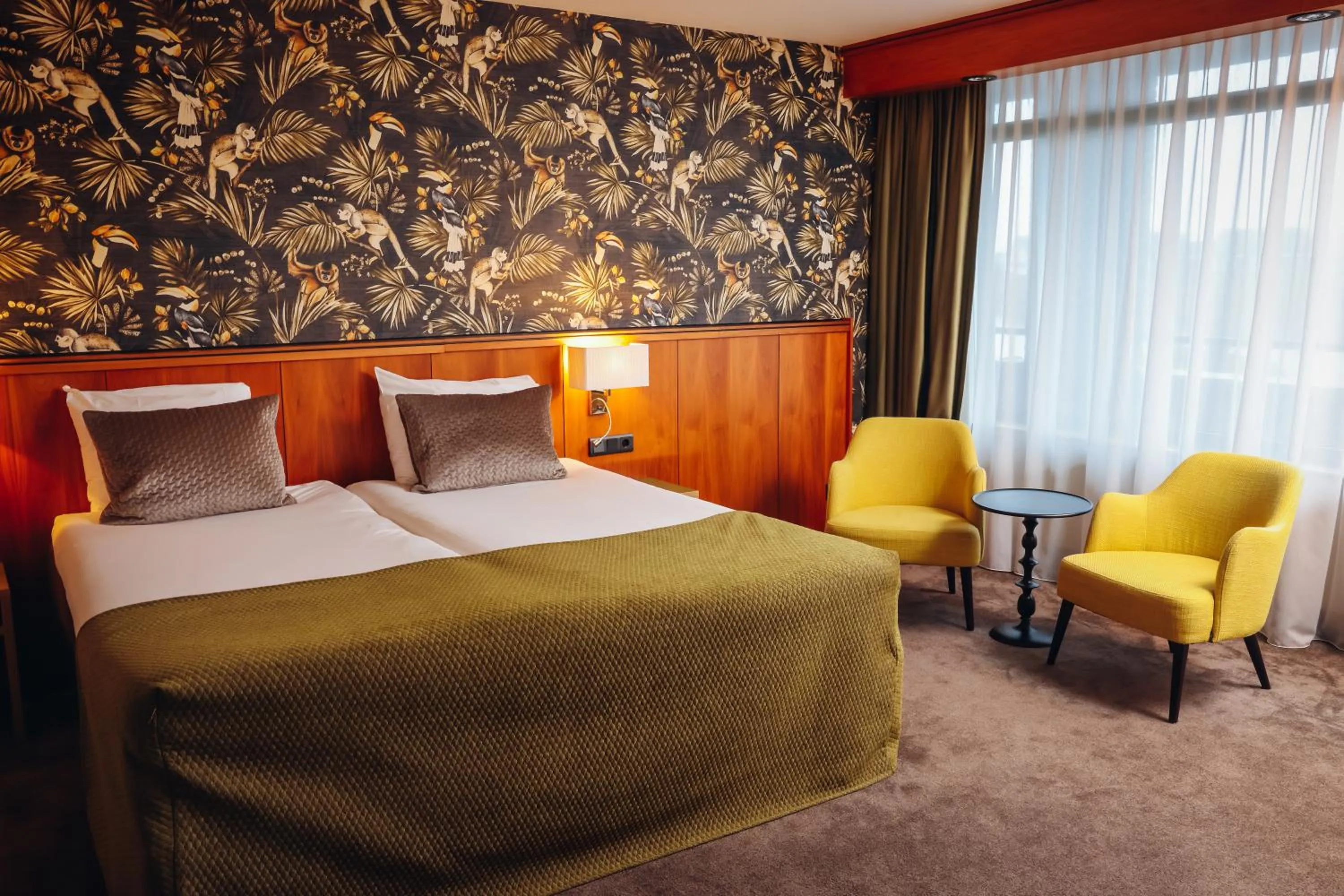 Bedroom, Bed in Hotel van der Valk Wolvega-Heerenveen