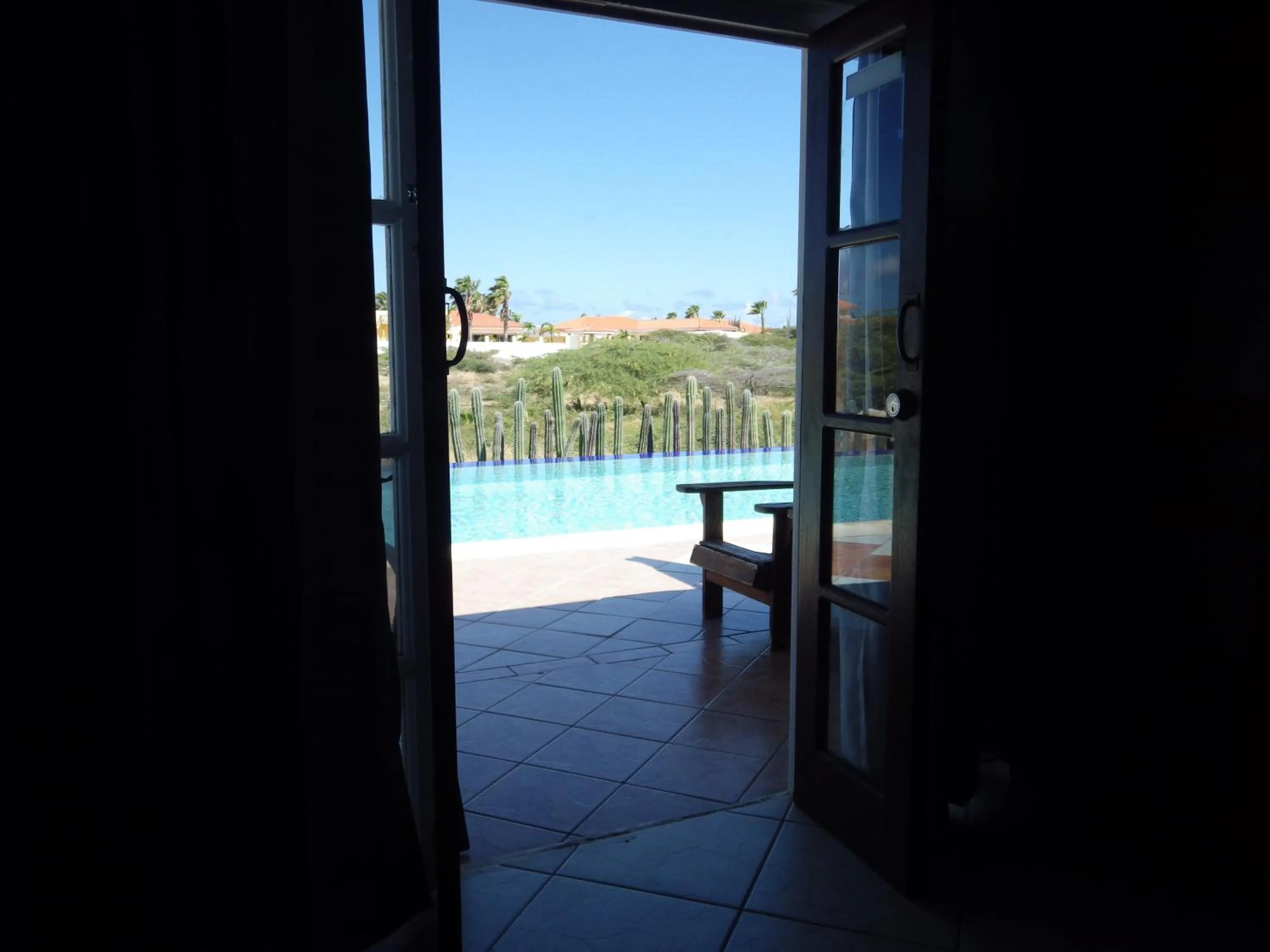 Pool view in Aruba Cunucu Residence