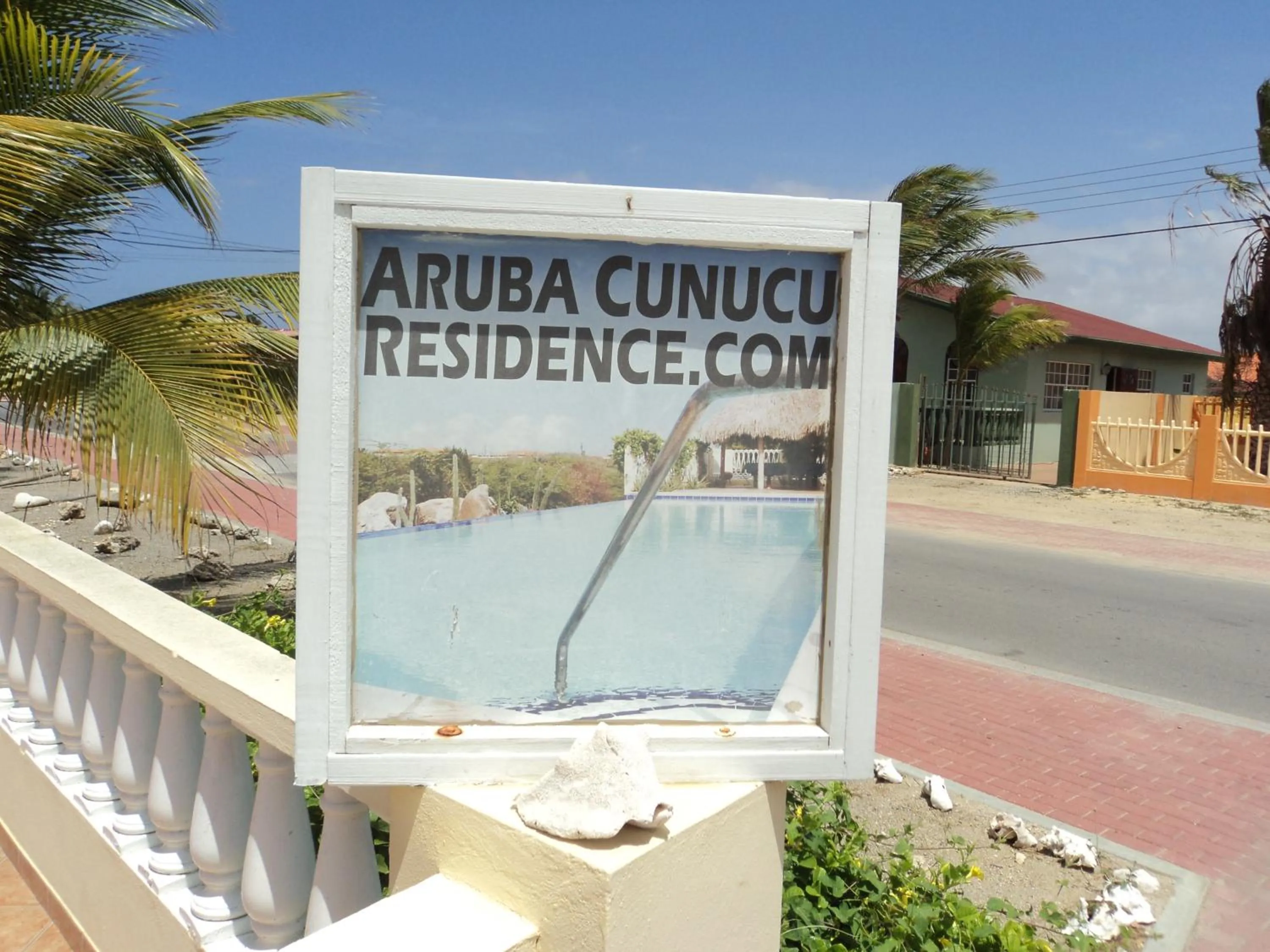 Facade/entrance in Aruba Cunucu Residence