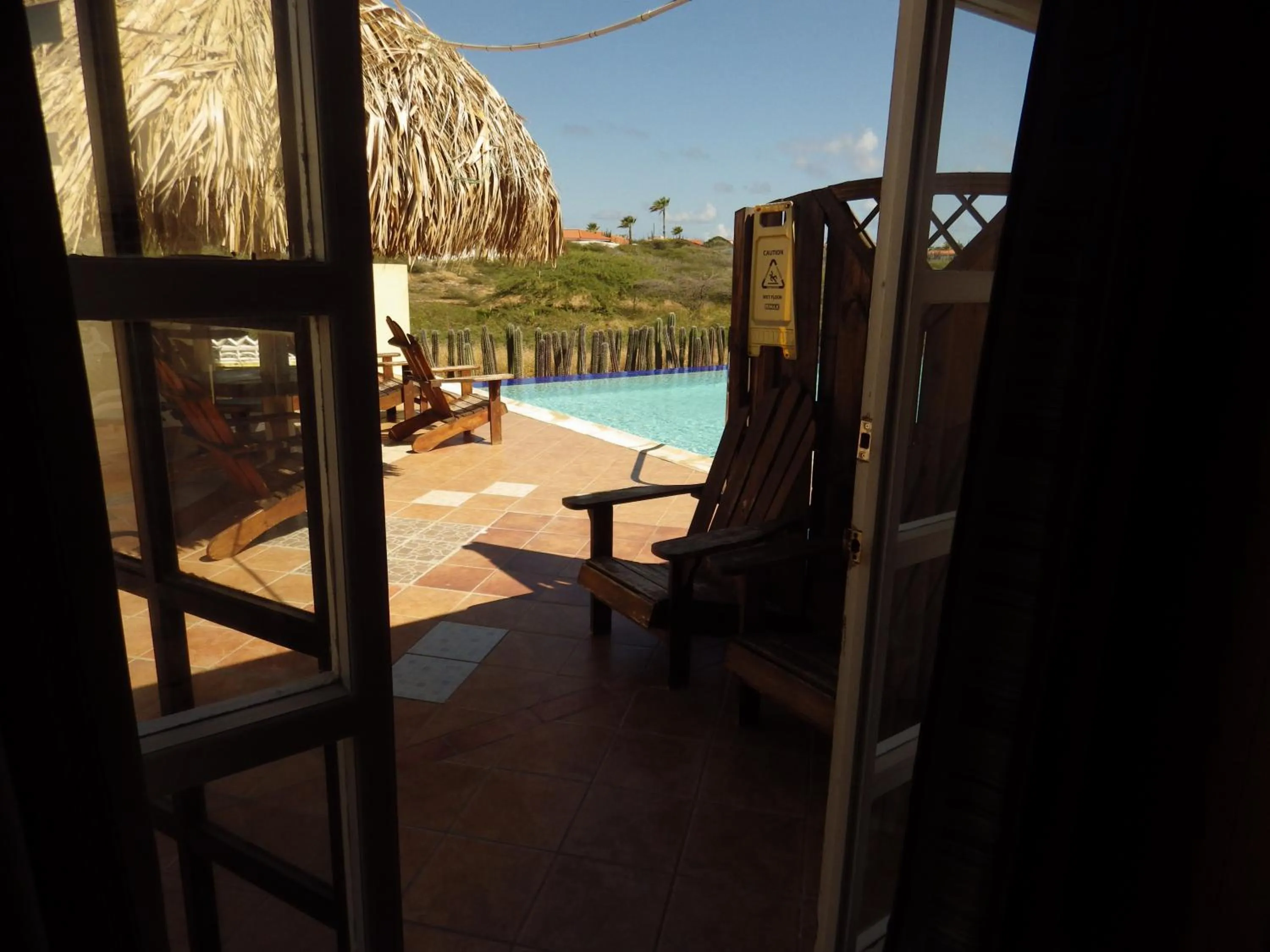 Pool view in Aruba Cunucu Residence