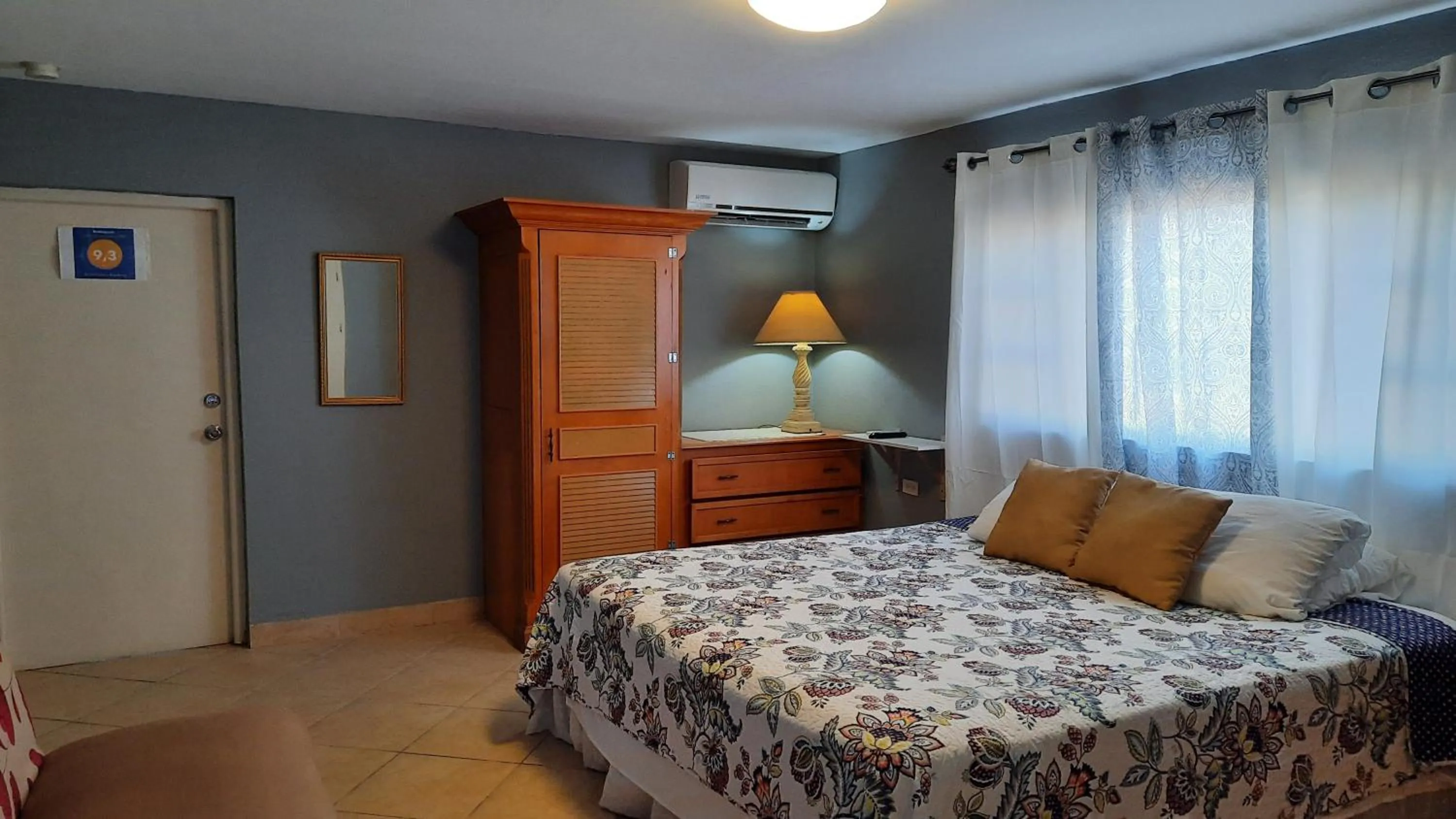 Bed in Aruba Cunucu Residence