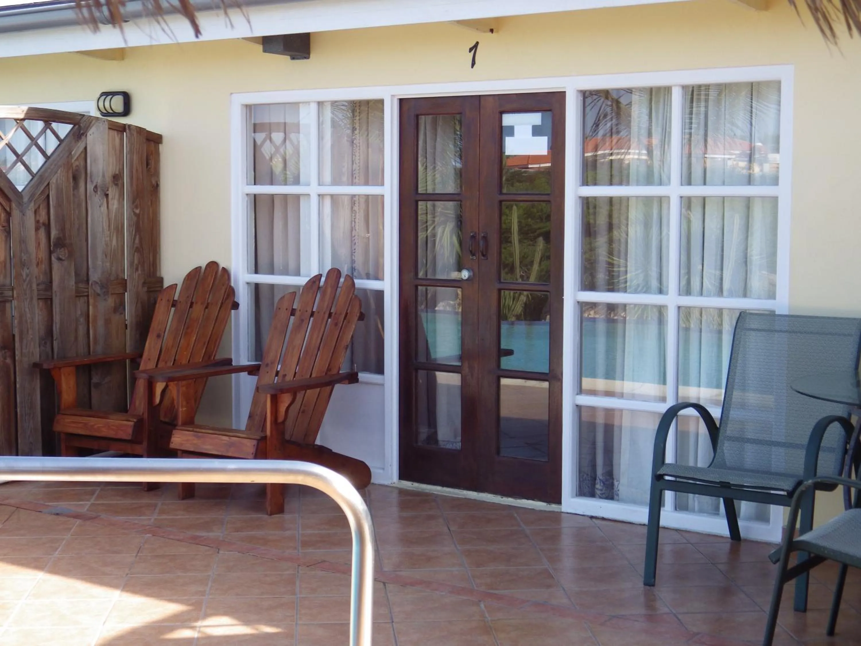 Facade/entrance in Aruba Cunucu Residence