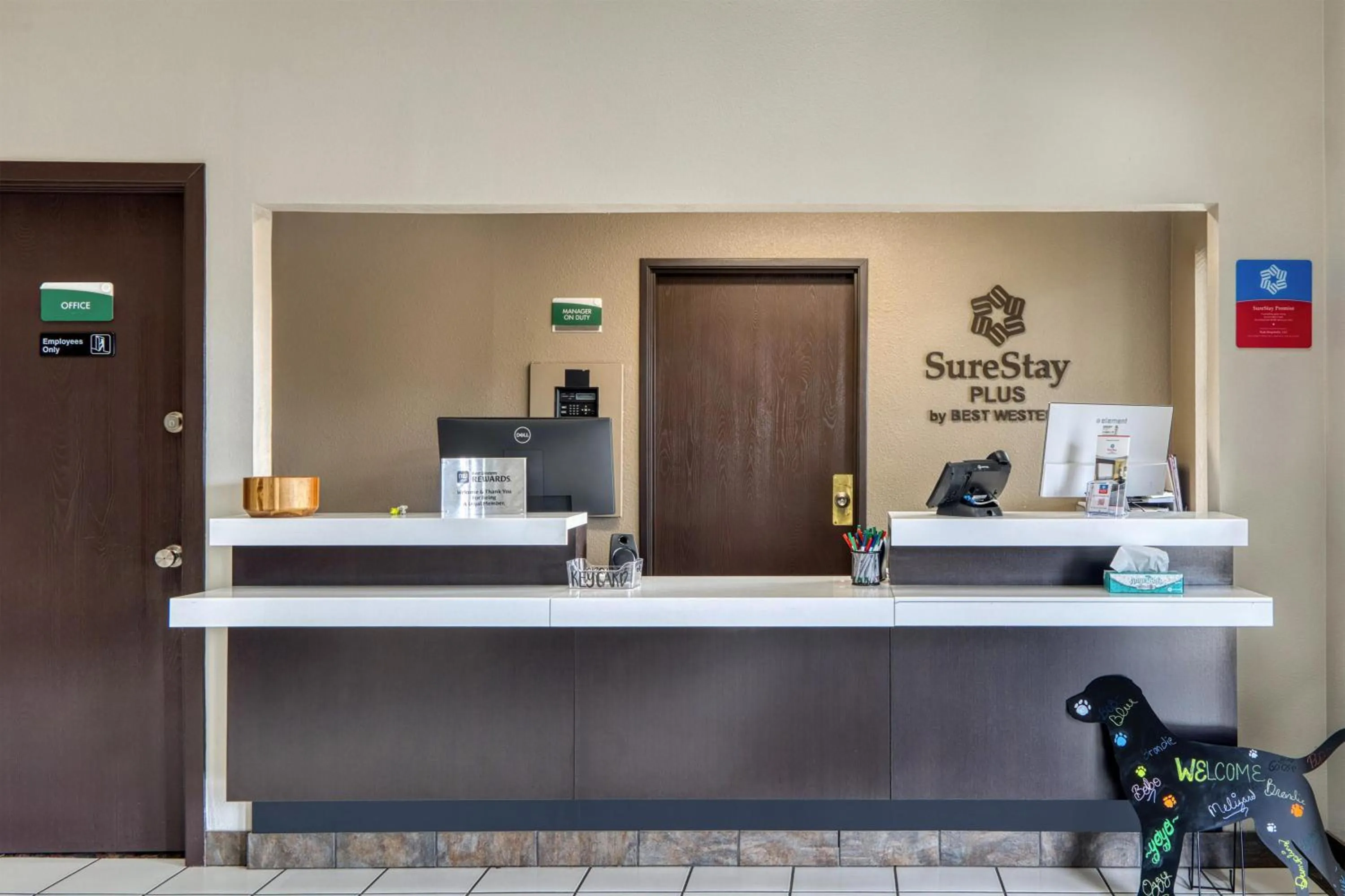 Lobby or reception in SureStay Plus by Best Western Montrose
