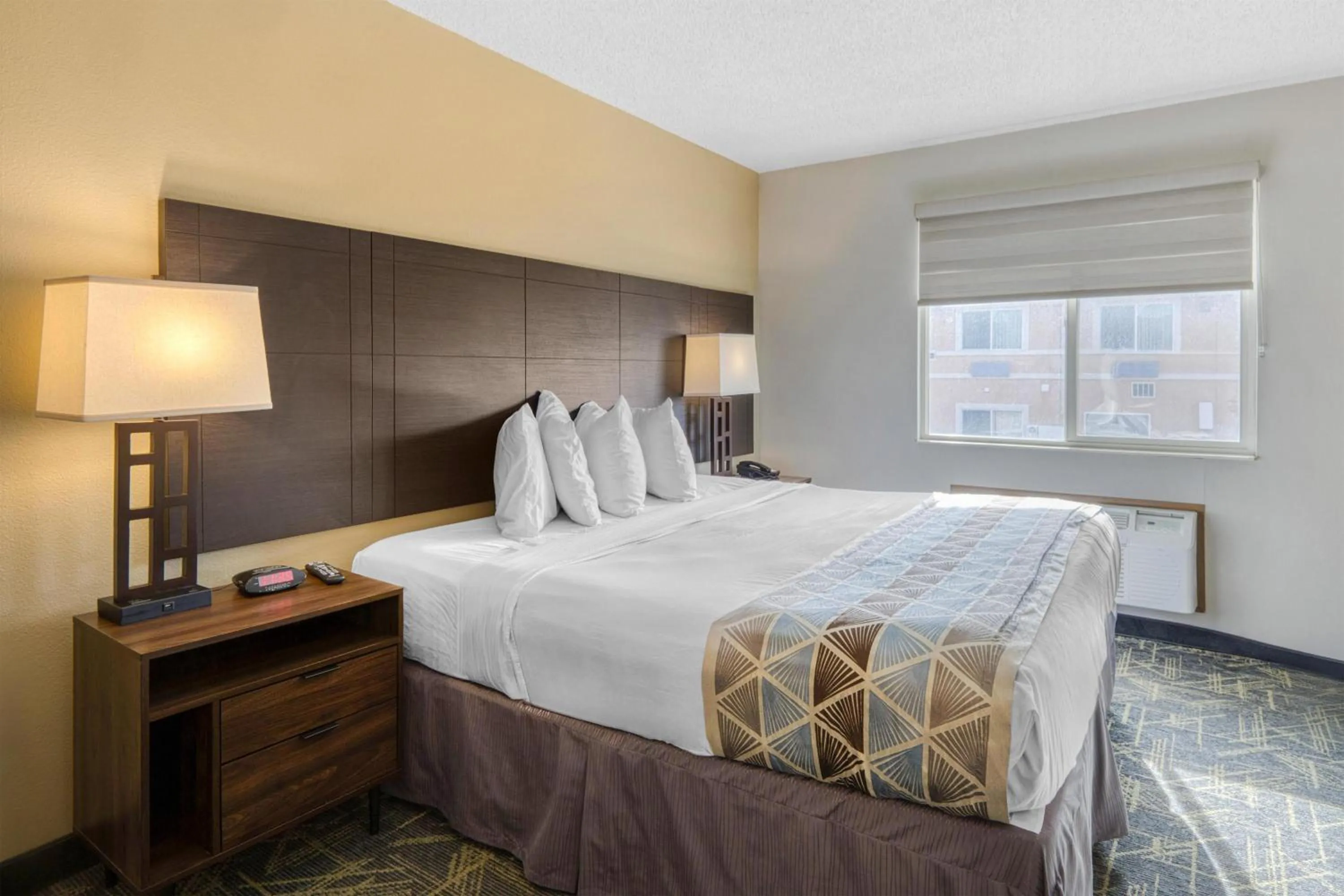 Bedroom, Bed in SureStay Plus by Best Western Montrose