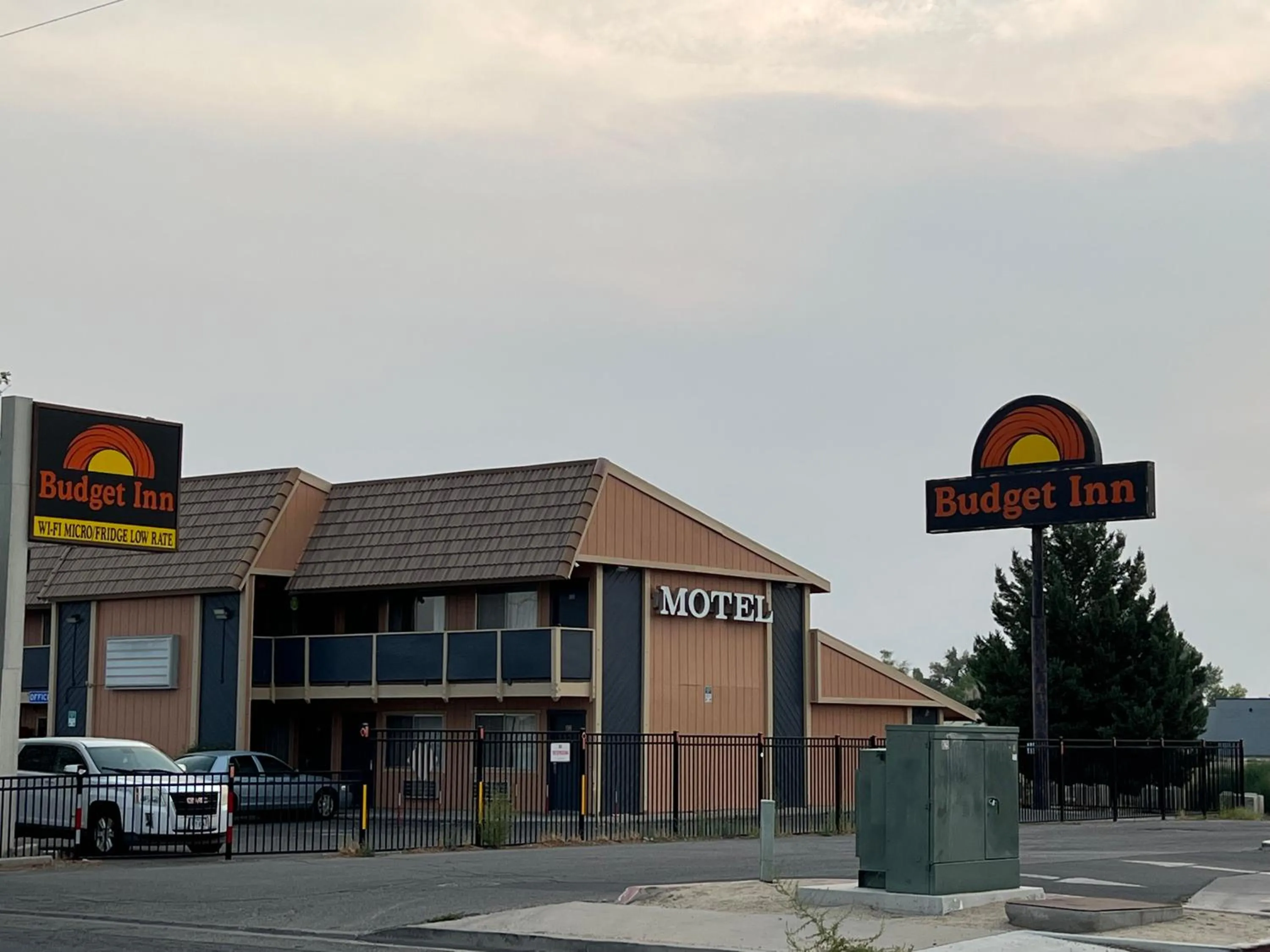 Property building in Budget Inn