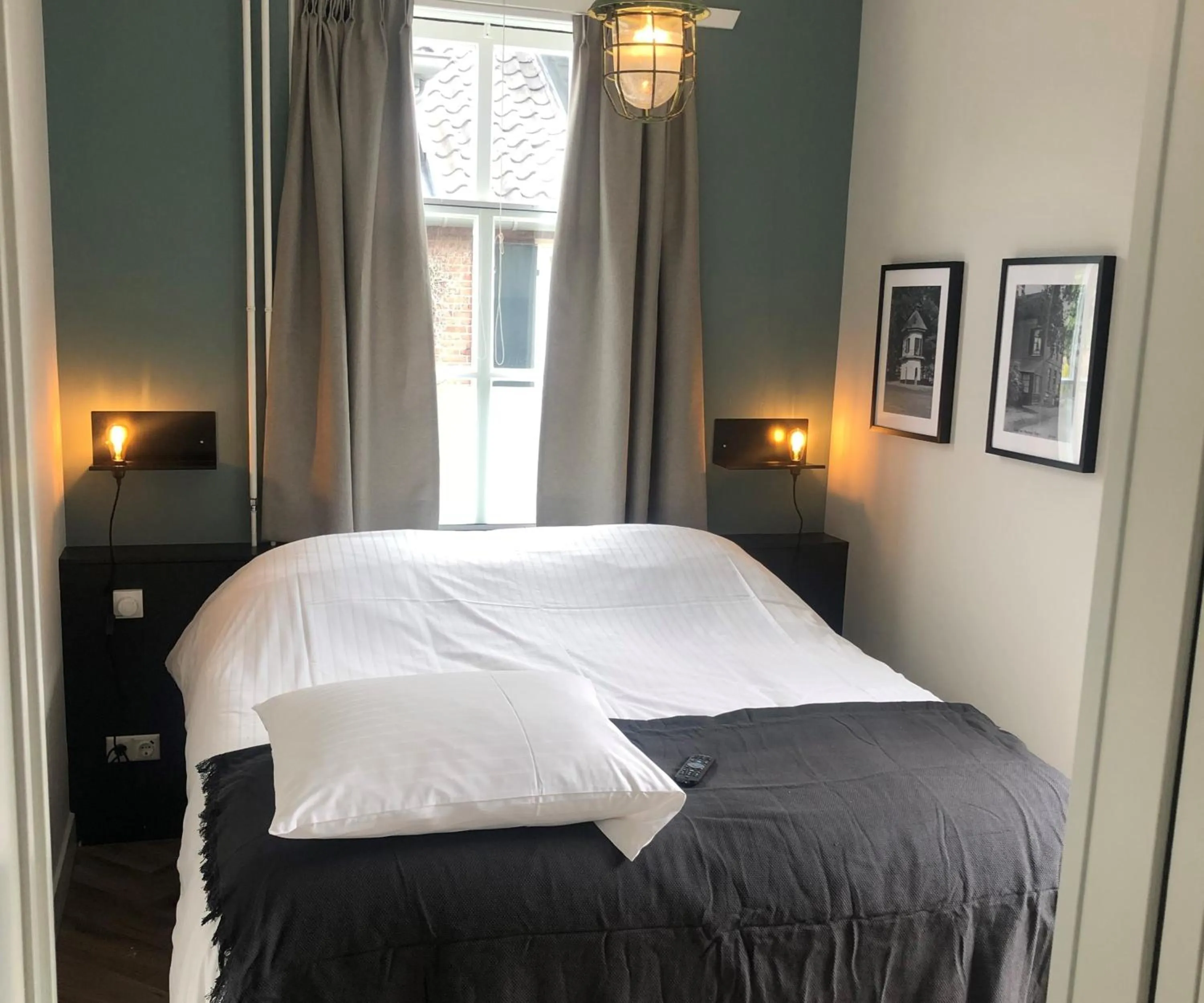 Bed in Landhotel De Hoofdige Boer