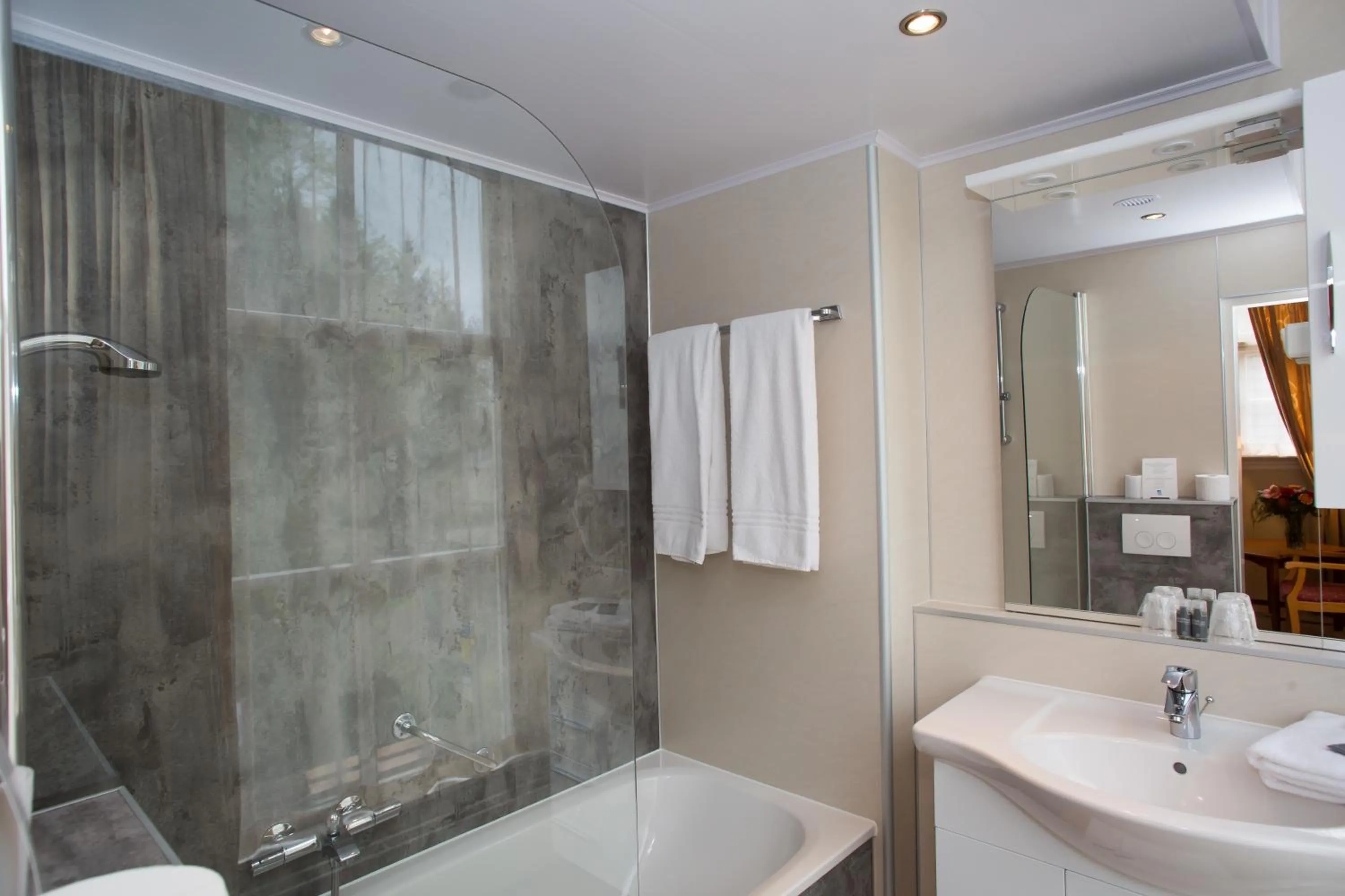 Bathroom in Landhotel De Hoofdige Boer