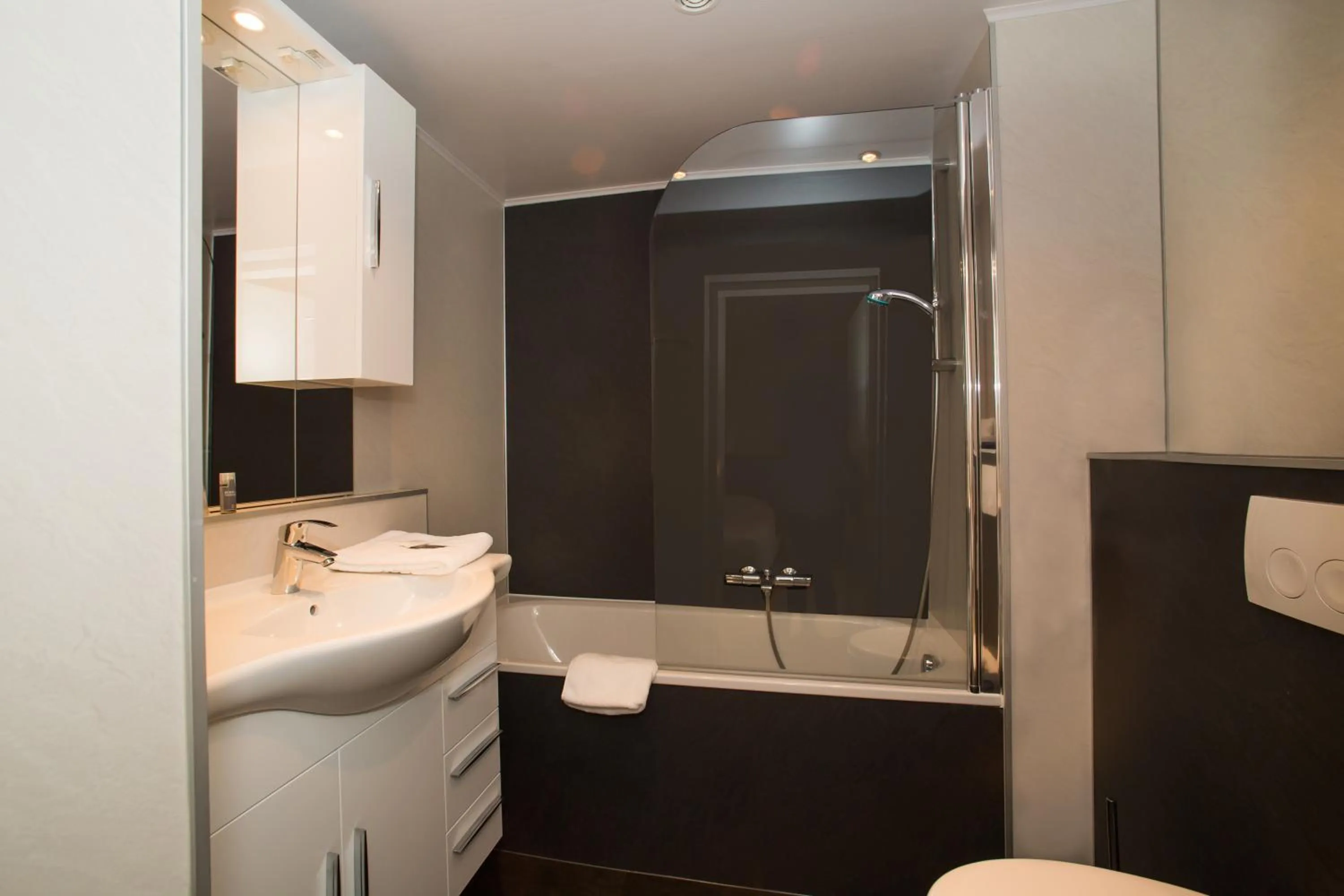 Bathroom in Landhotel De Hoofdige Boer