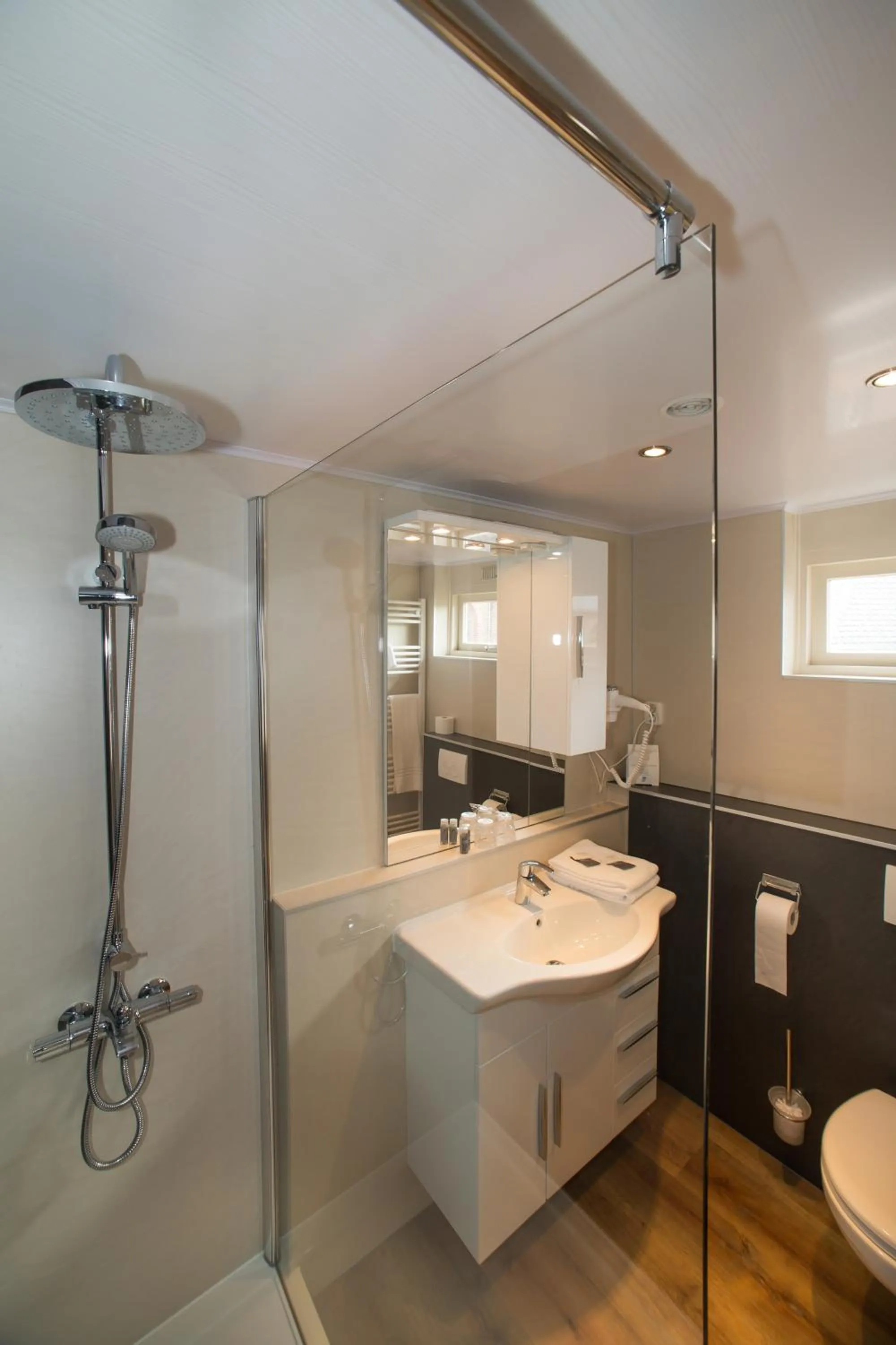 Bathroom in Landhotel De Hoofdige Boer