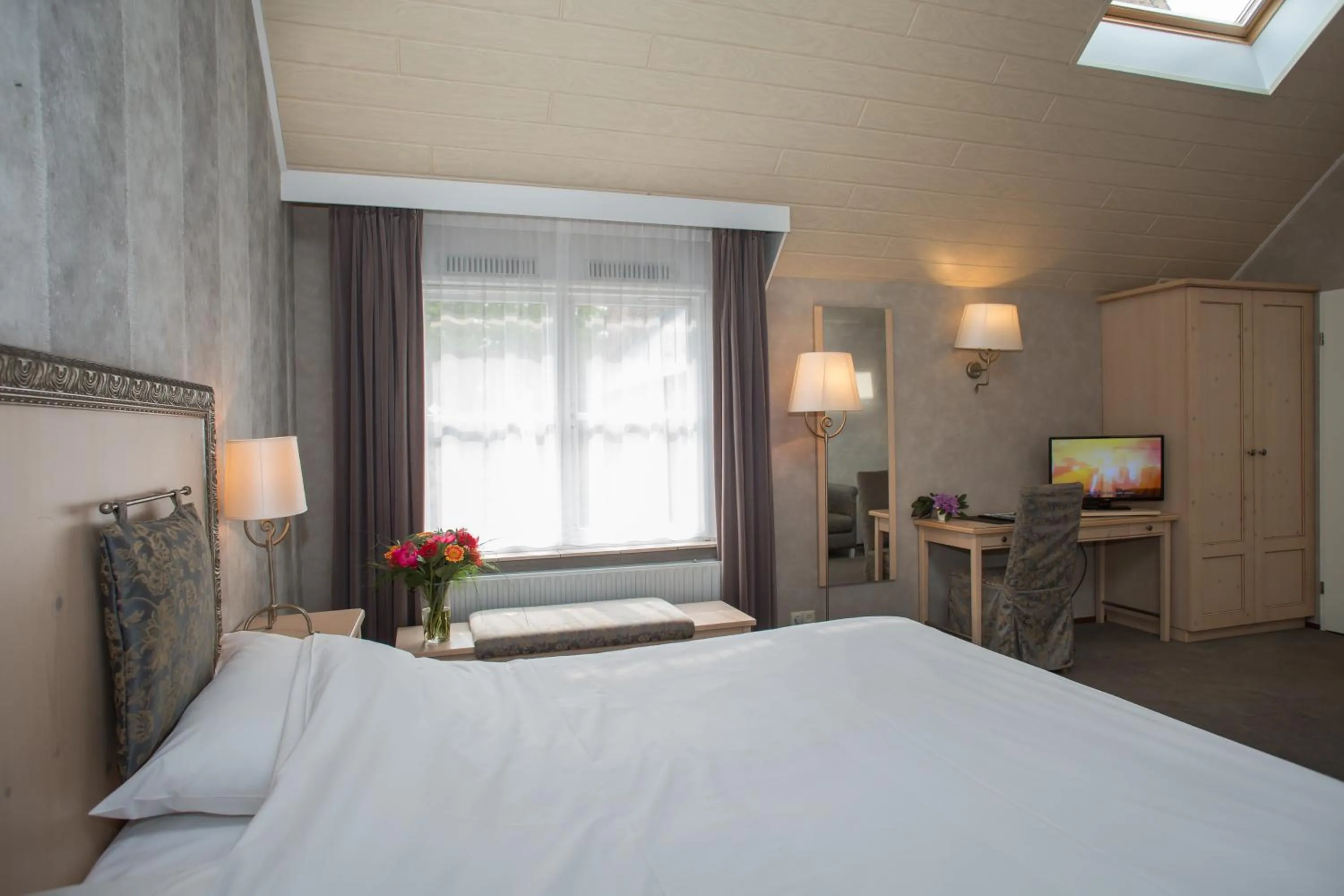 Day, Bed in Landhotel De Hoofdige Boer