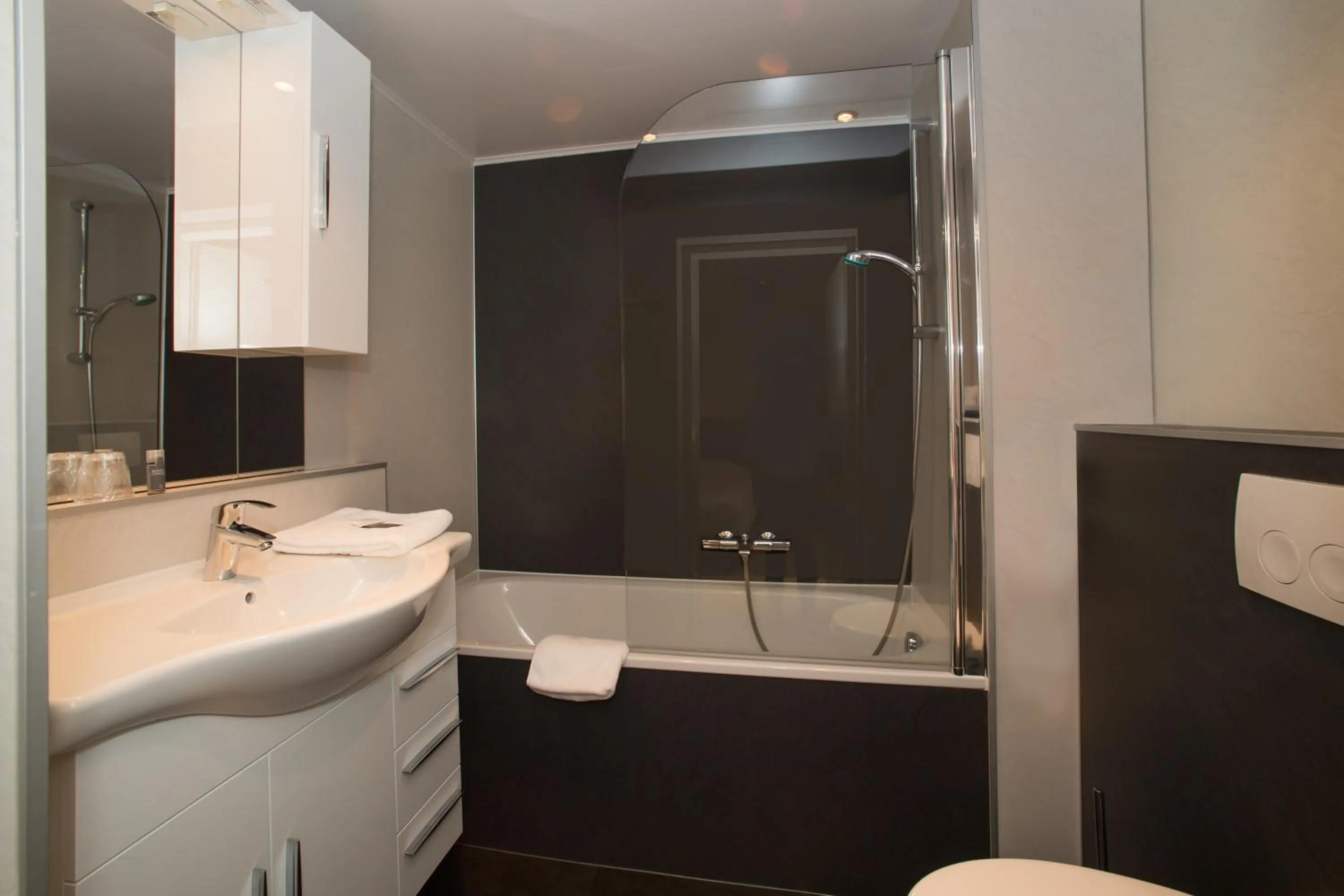 Bathroom in Landhotel De Hoofdige Boer