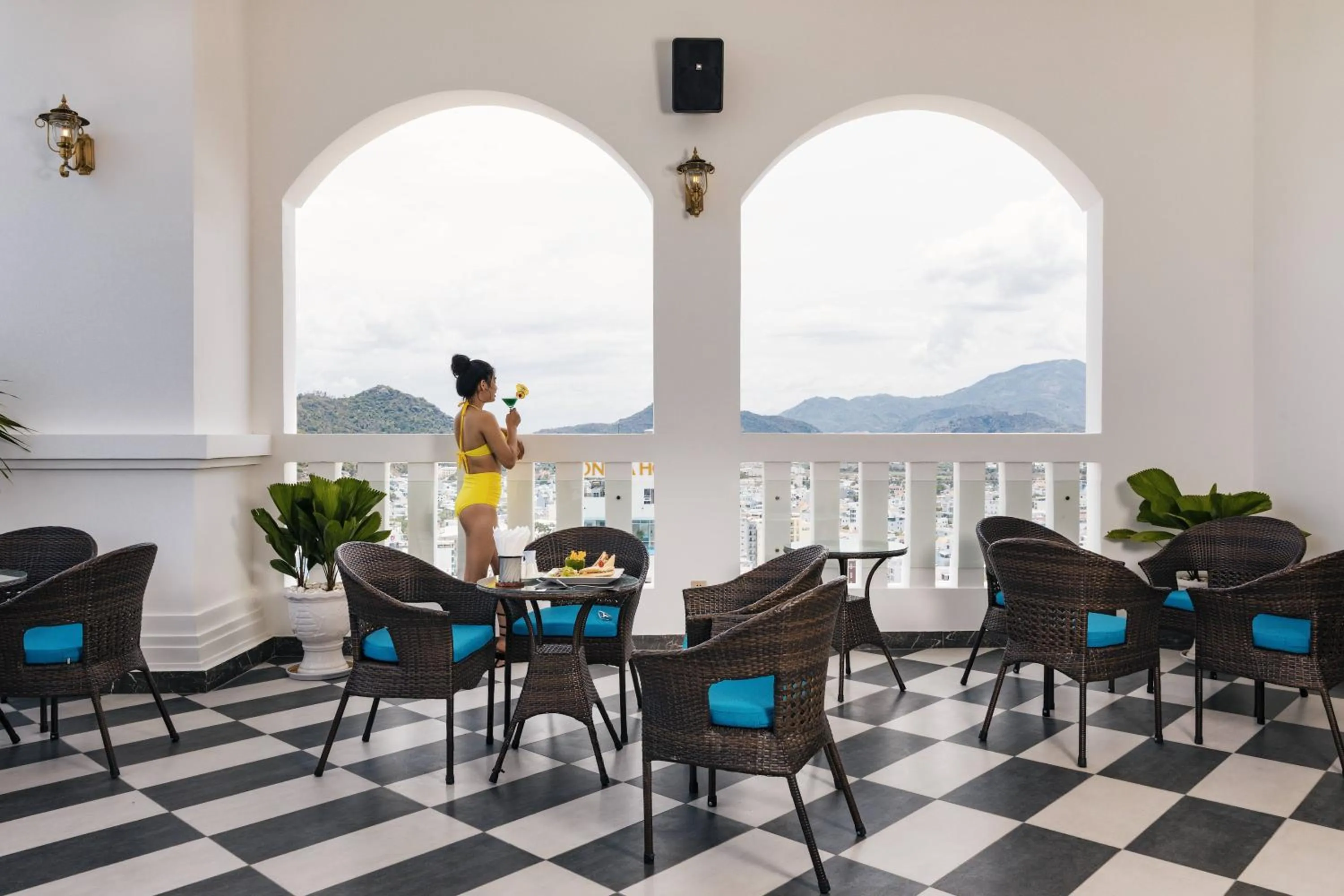 Swimming pool in Daphovina Hotel