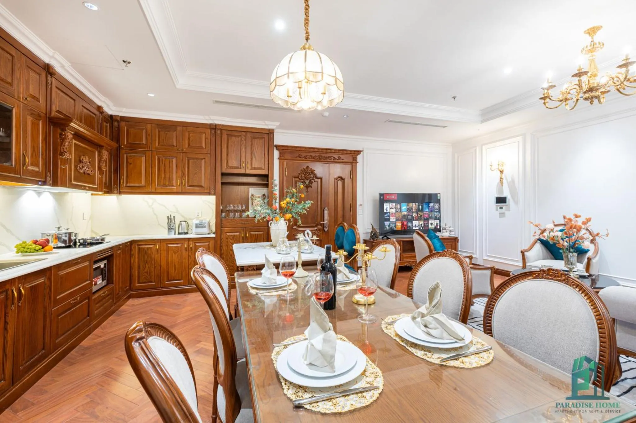 Kitchen or kitchenette in Luxe Paradise Suite Hotel Trich Sai