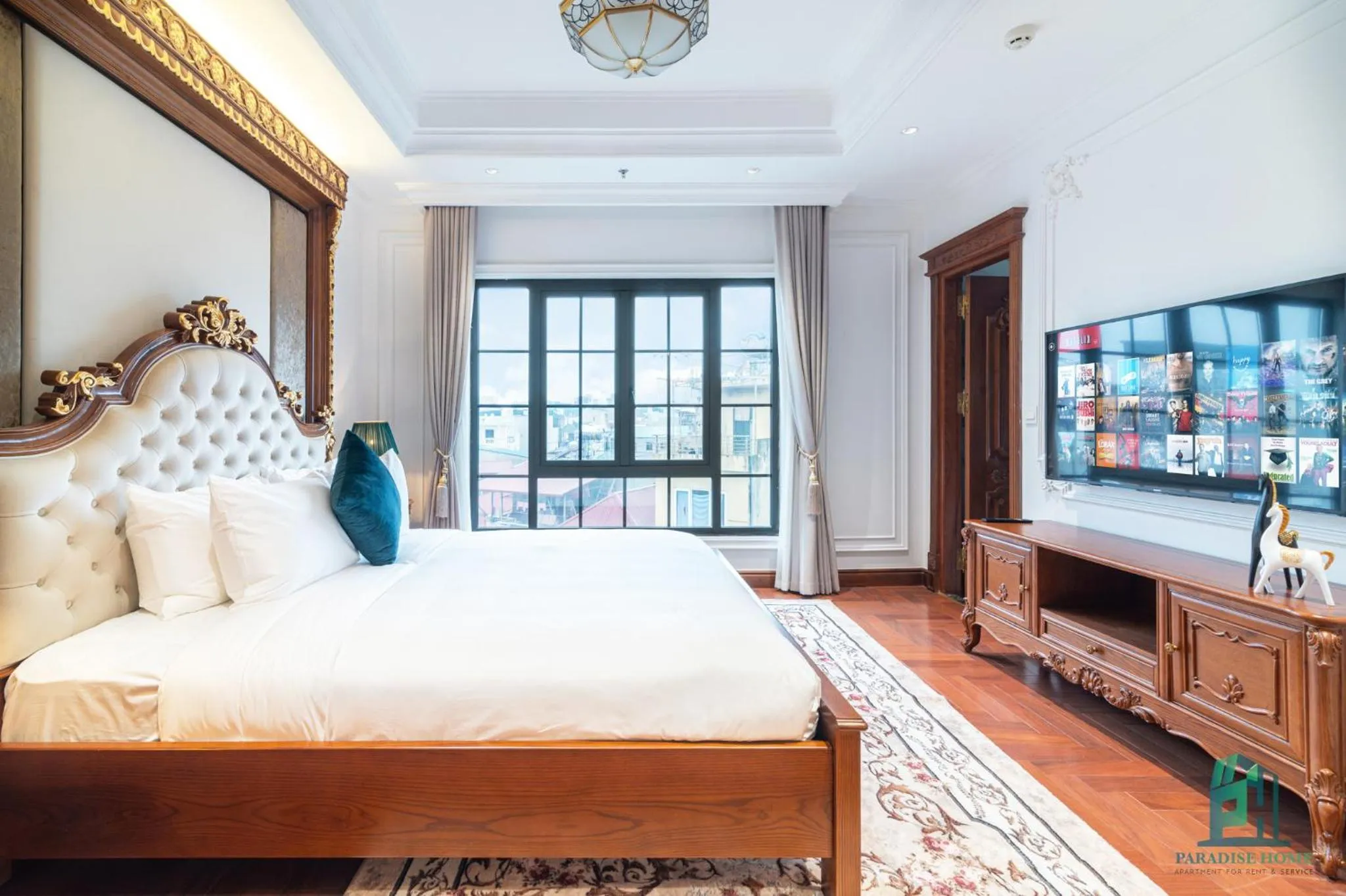 Bed in Luxe Paradise Suite Hotel Trich Sai