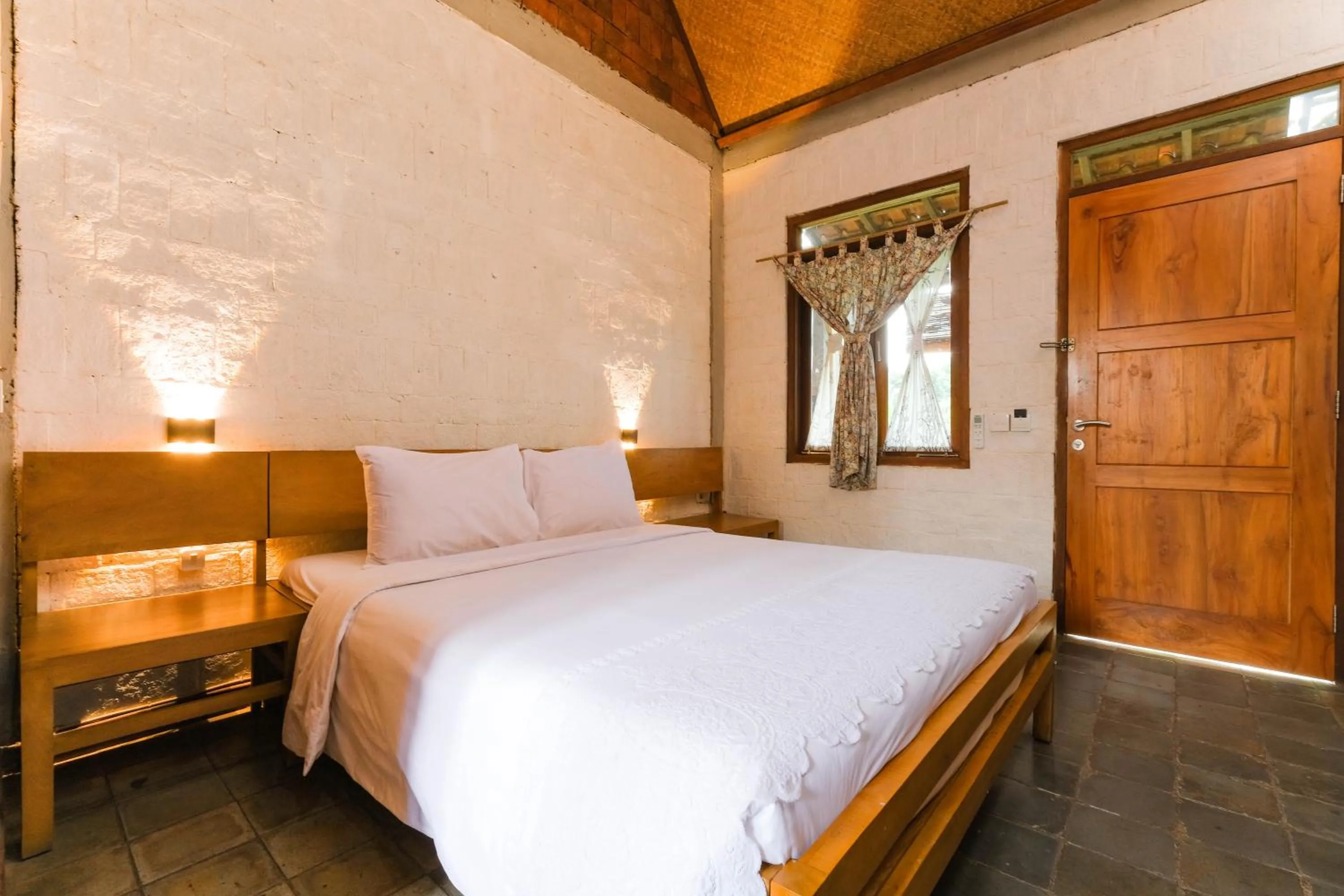 Bed in Djajanti House