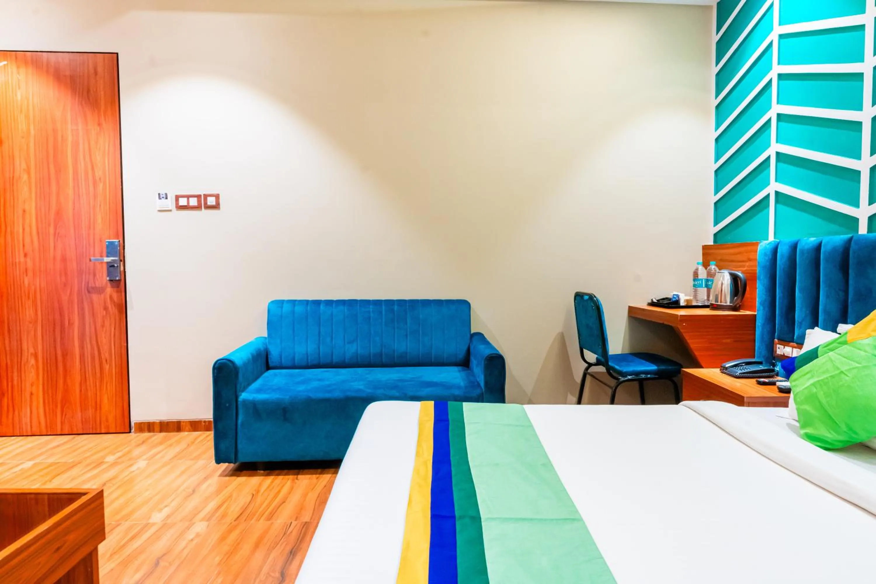 Bedroom, Bed in Treebo Express Inn