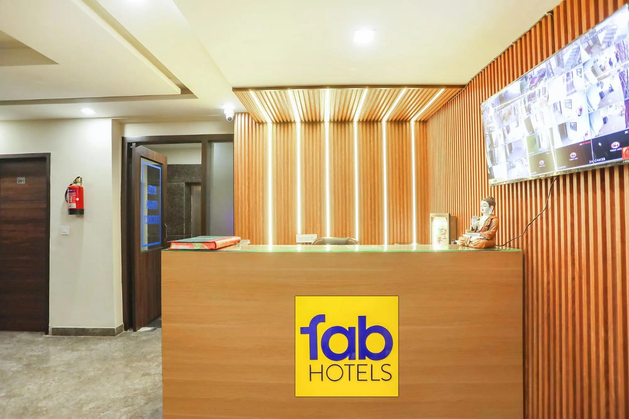 Lobby or reception in FabHotel Nirvana Residency