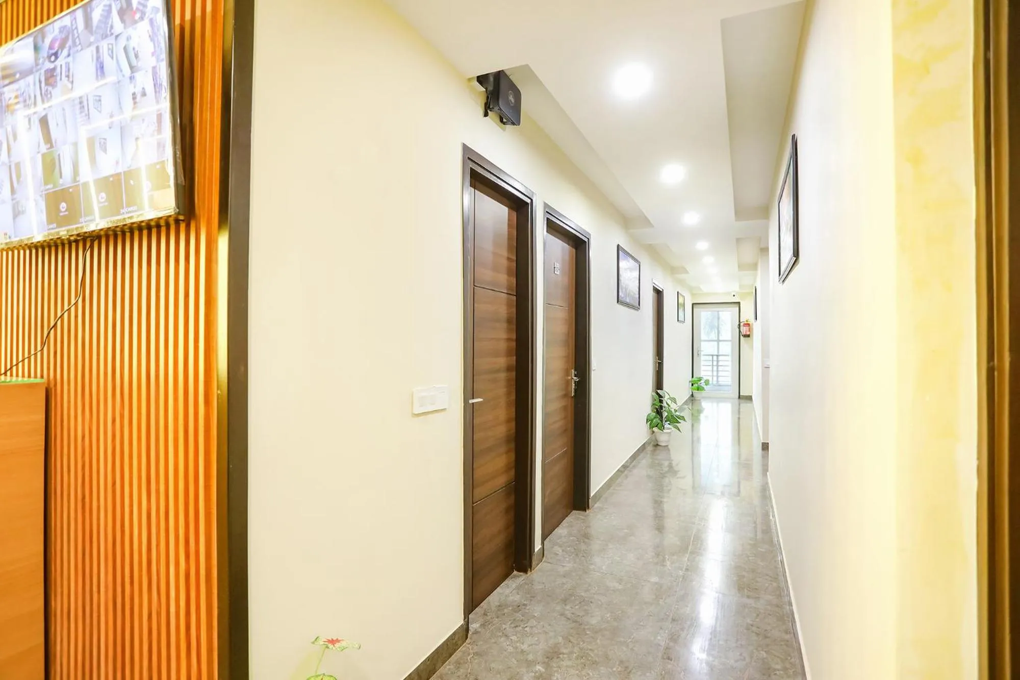 Lobby or reception in FabHotel Nirvana Residency