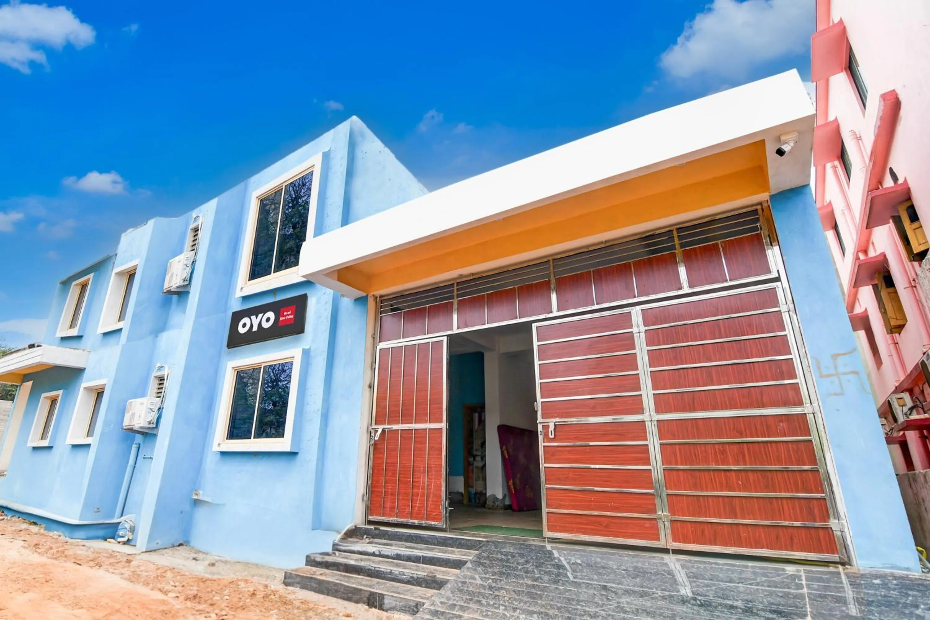 Facade/entrance in Super Hotel O Blue Valley