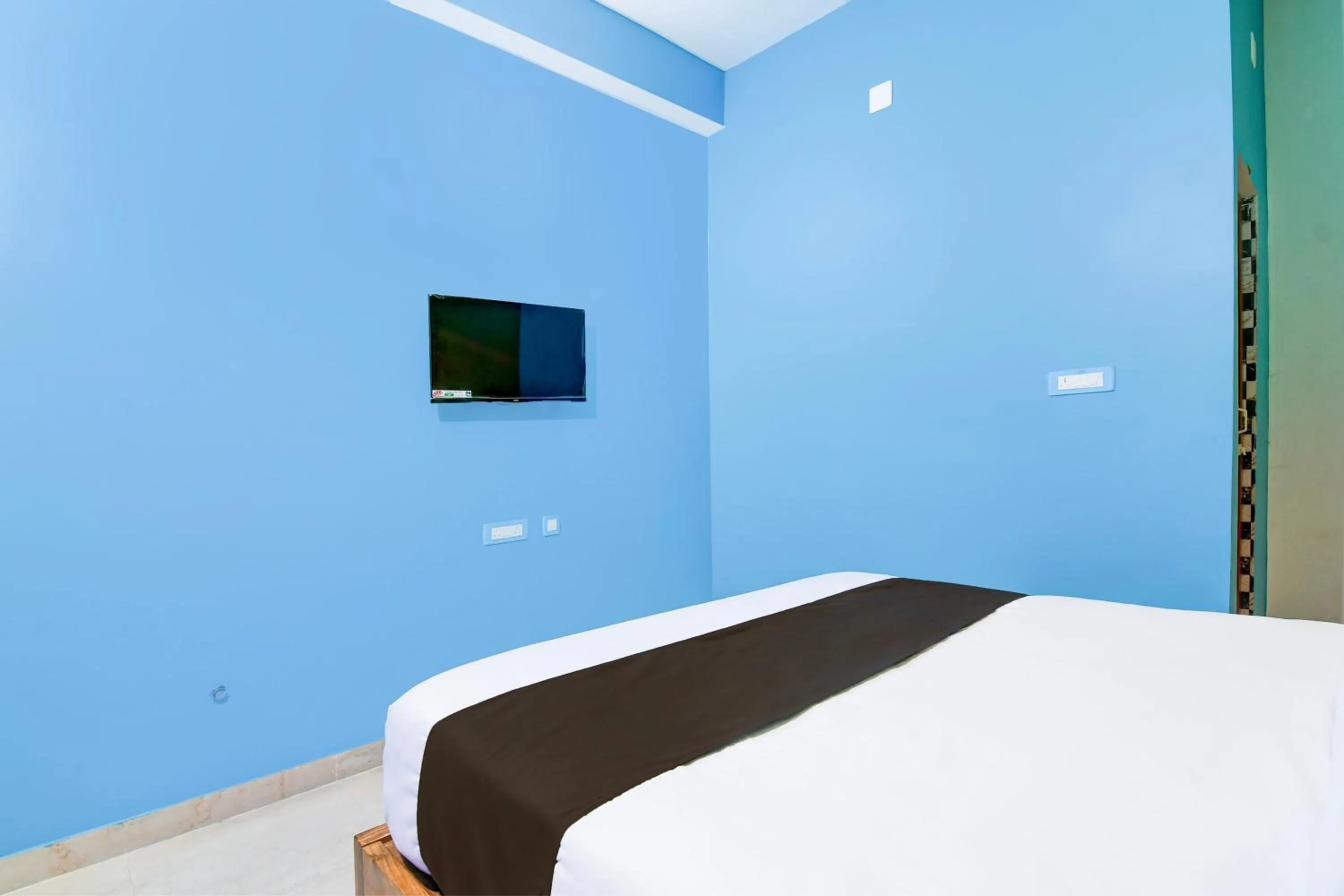Bedroom, Bed in Super Hotel O Blue Valley