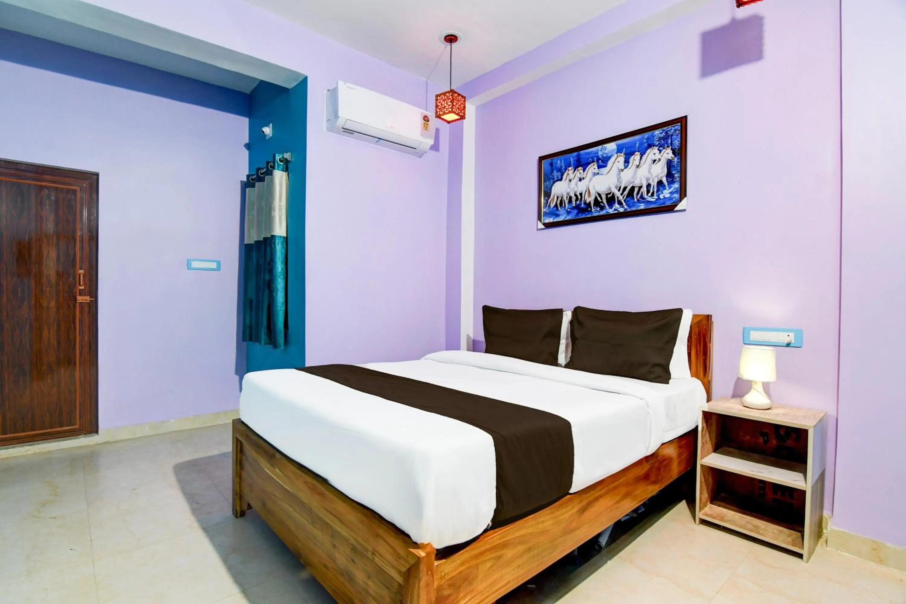 Bedroom, Bed in Hotel O Blue Valley