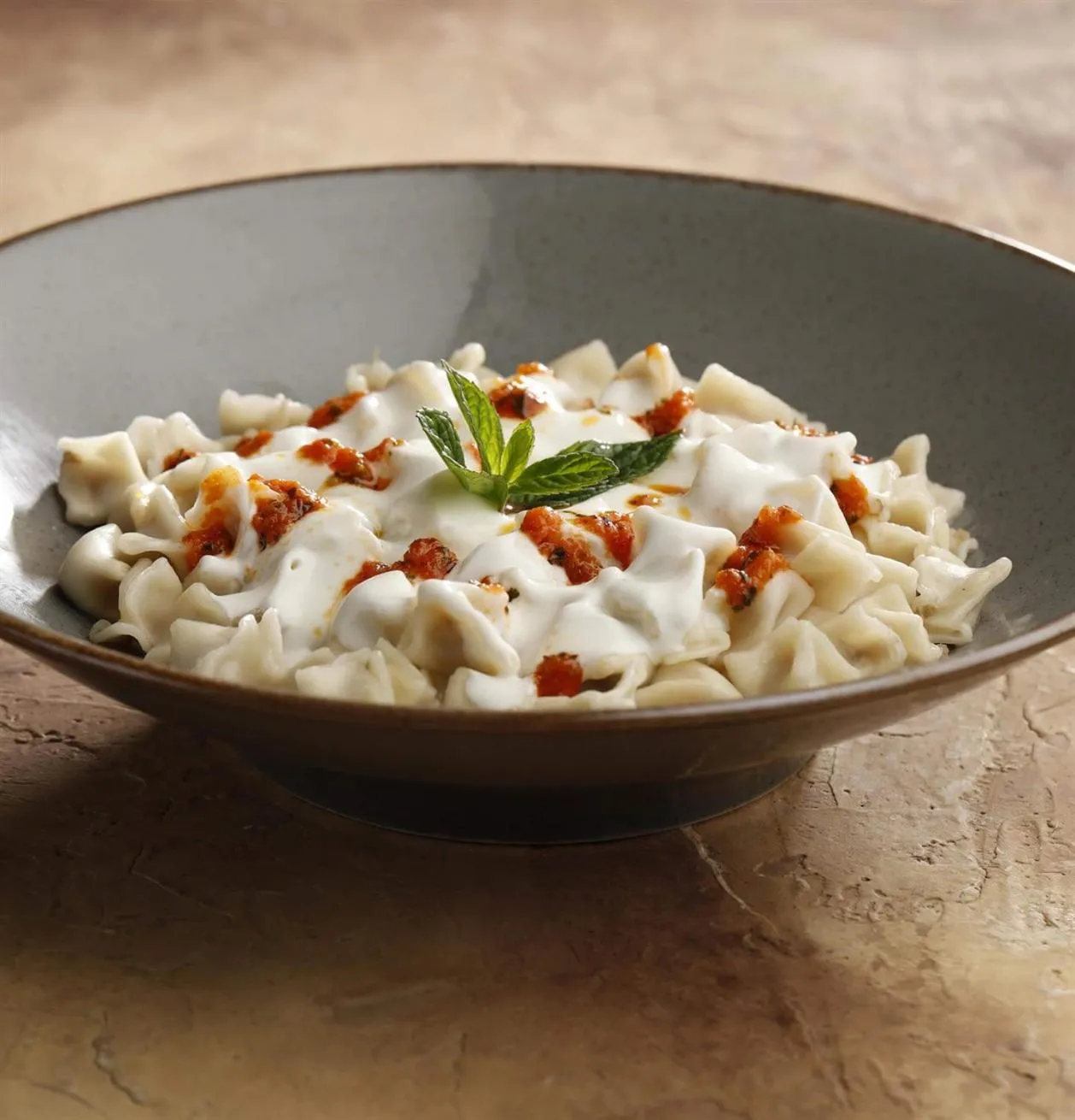 Restaurant/places to eat in ANGRAND HOTEL