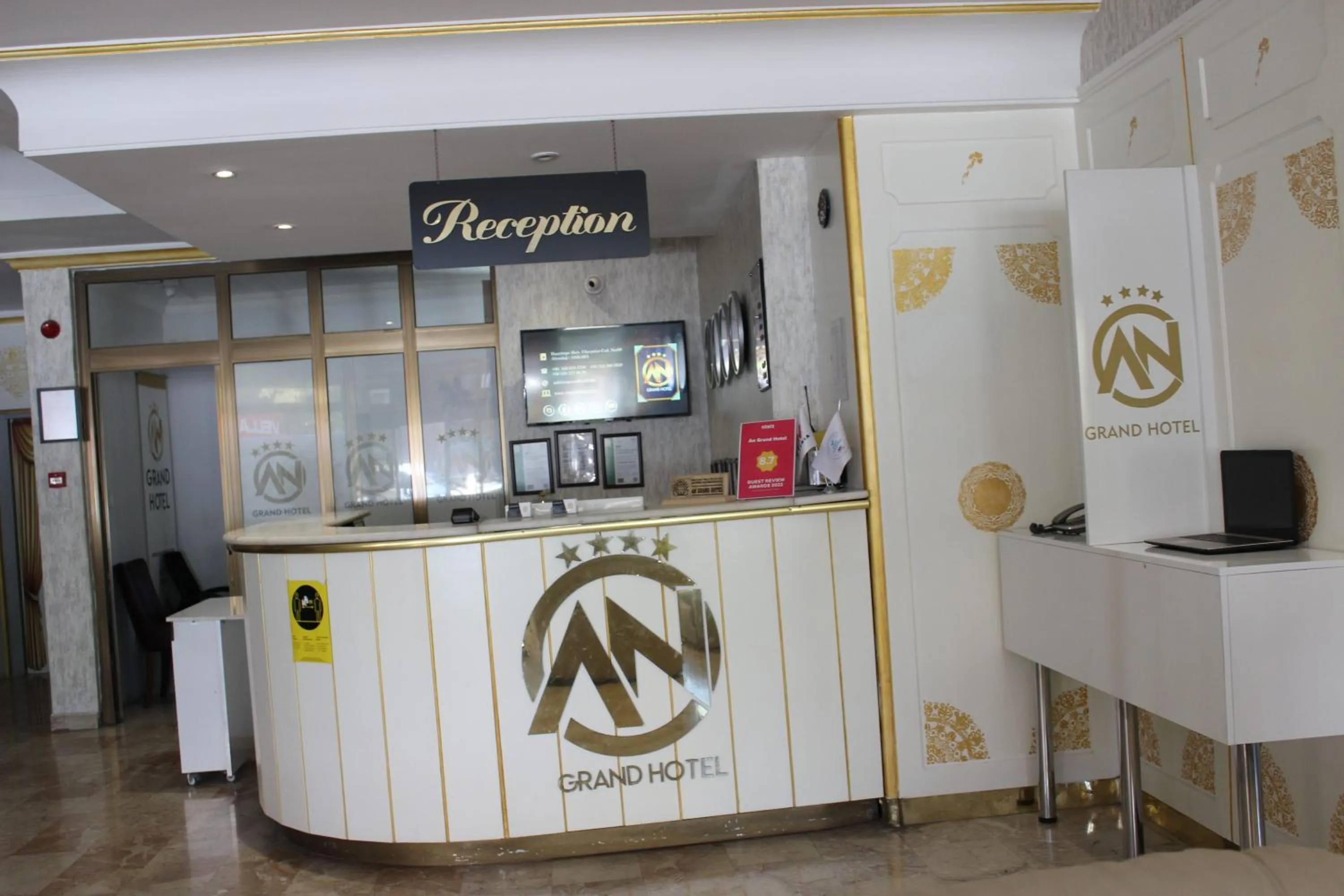 Lobby or reception in ANGRAND HOTEL