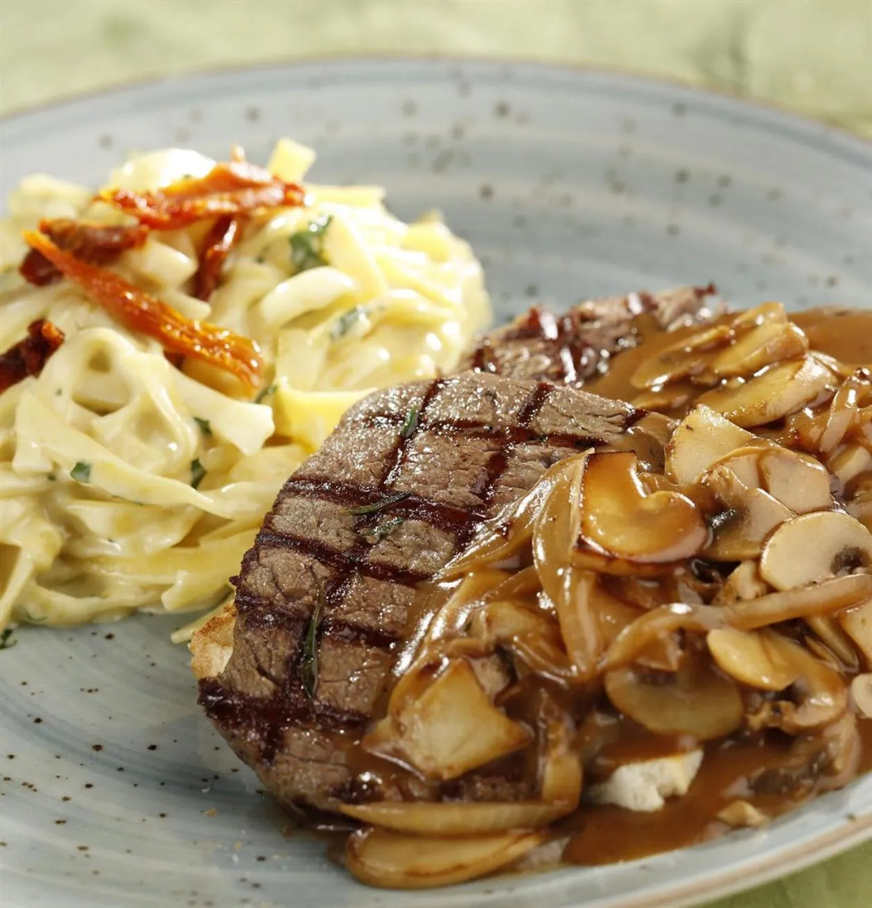 Restaurant/places to eat in ANGRAND HOTEL