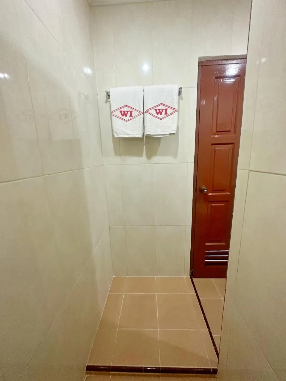 Bathroom in Hotel Wisata Indah Sibolga