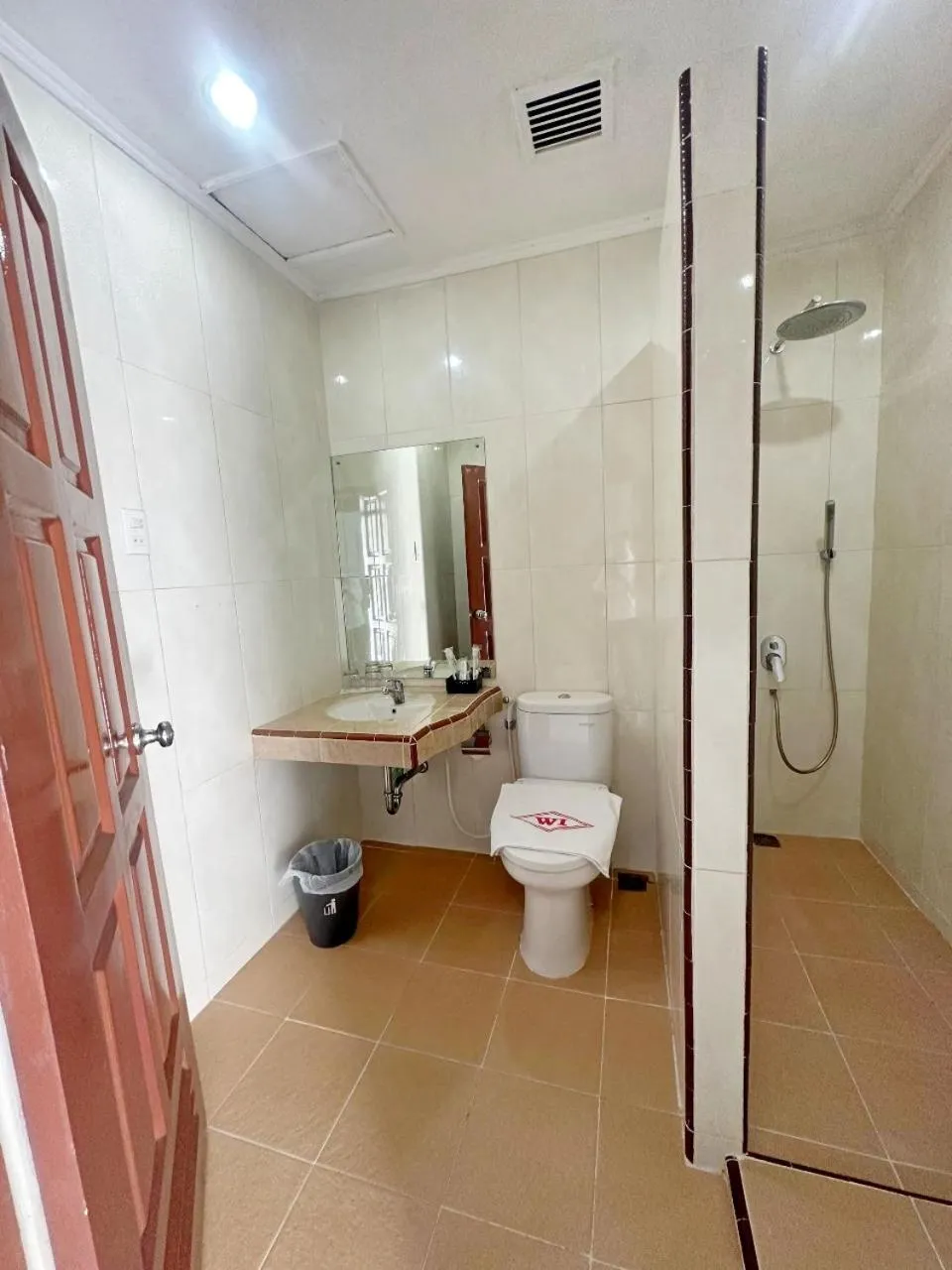Bathroom in Hotel Wisata Indah Sibolga