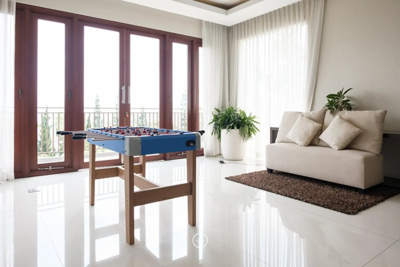 Breeze blows city view villa 5 bedrooms with a private swimming pool and a familly room