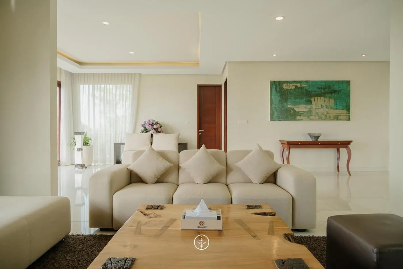 Living room in Breeze blows city view villa 5 bedrooms with a private swimming pool and a familly room