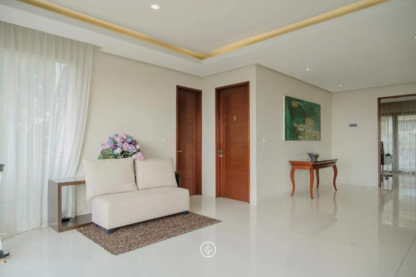 Floor plan in Breeze blows city view villa 5 bedrooms with a private swimming pool and a familly room