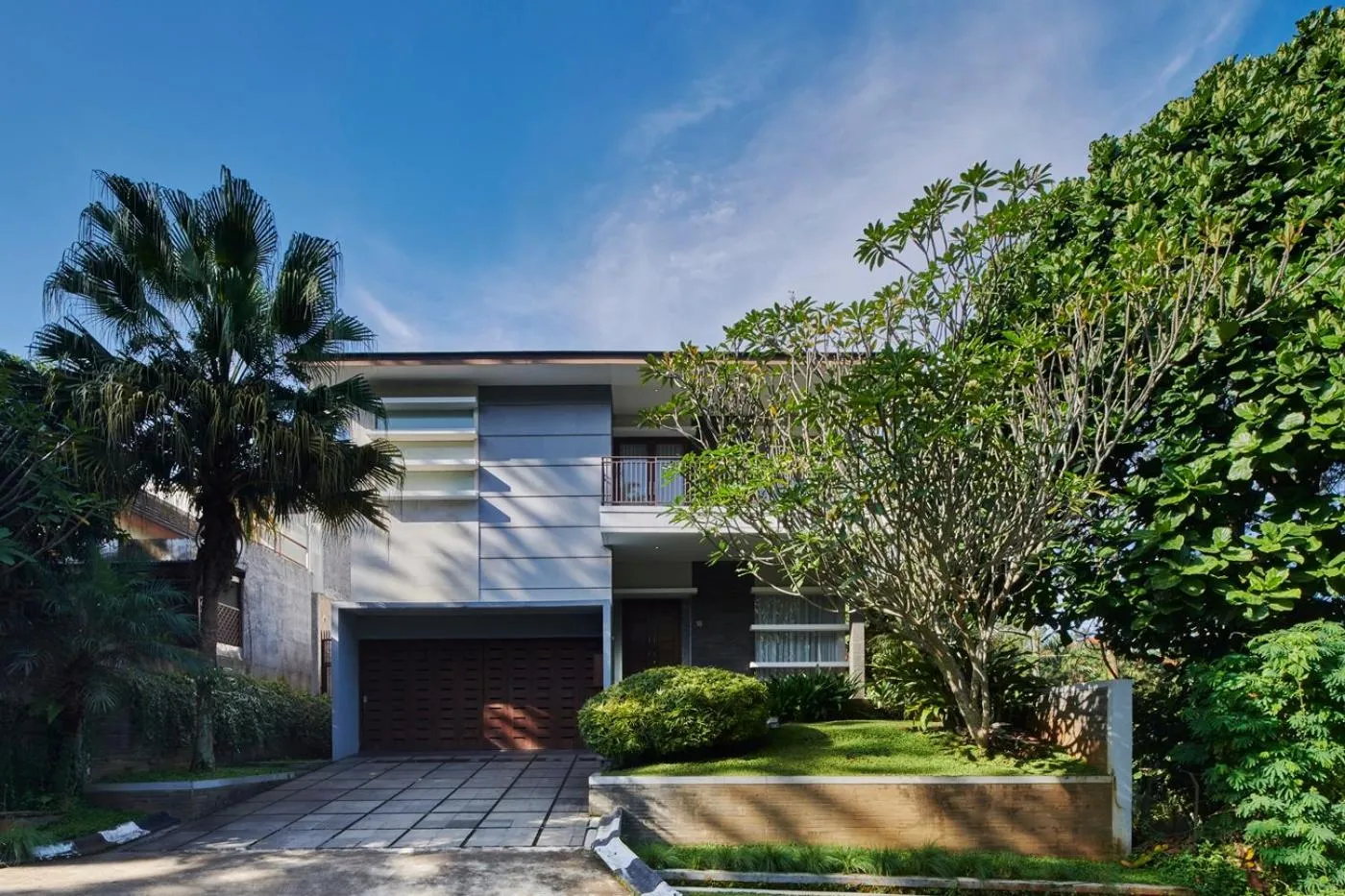 Property building in Breeze blows city view villa 5 bedrooms with a private swimming pool and a familly room