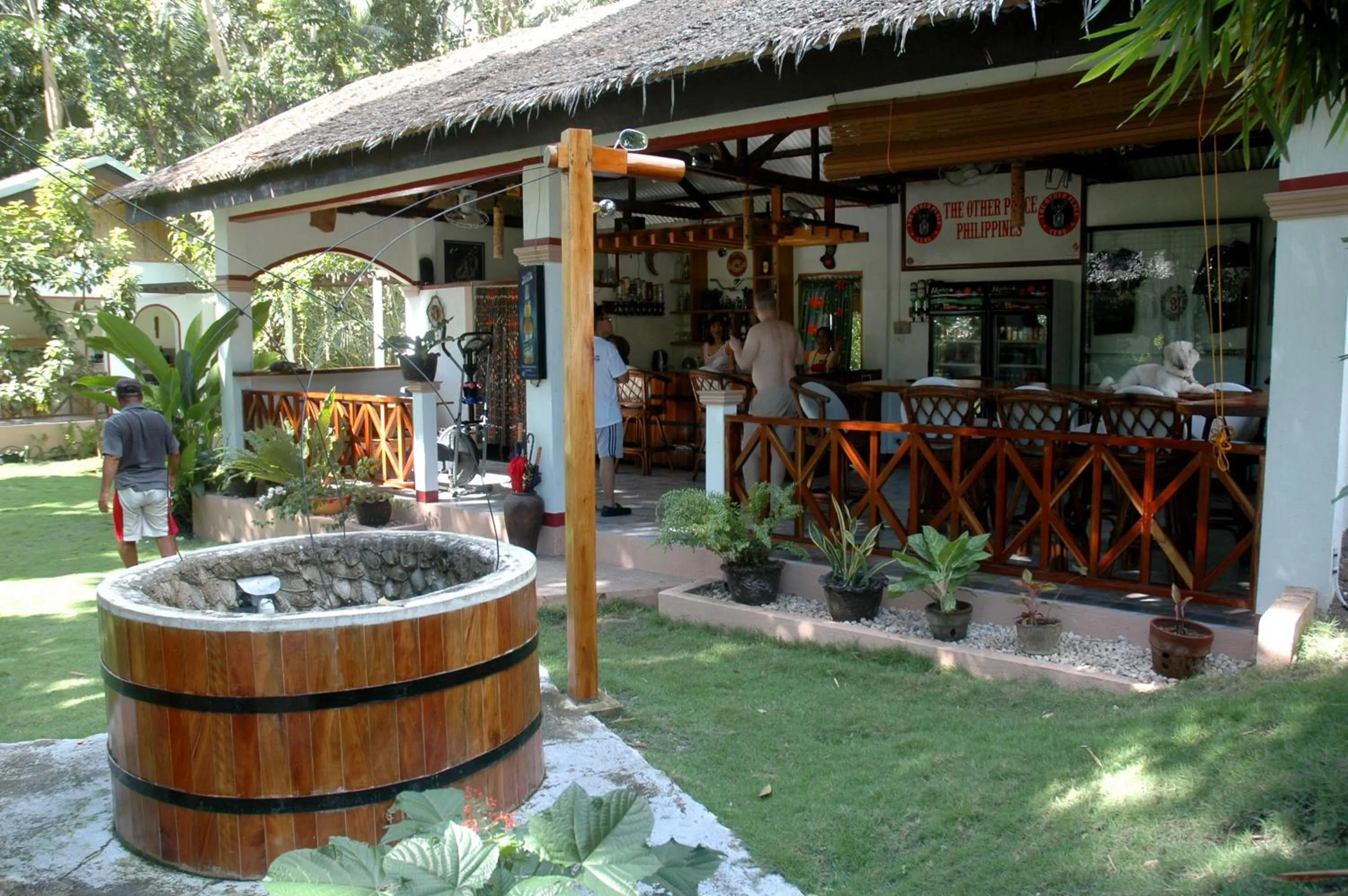 Lounge or bar in Neptune Diving Resort Santander