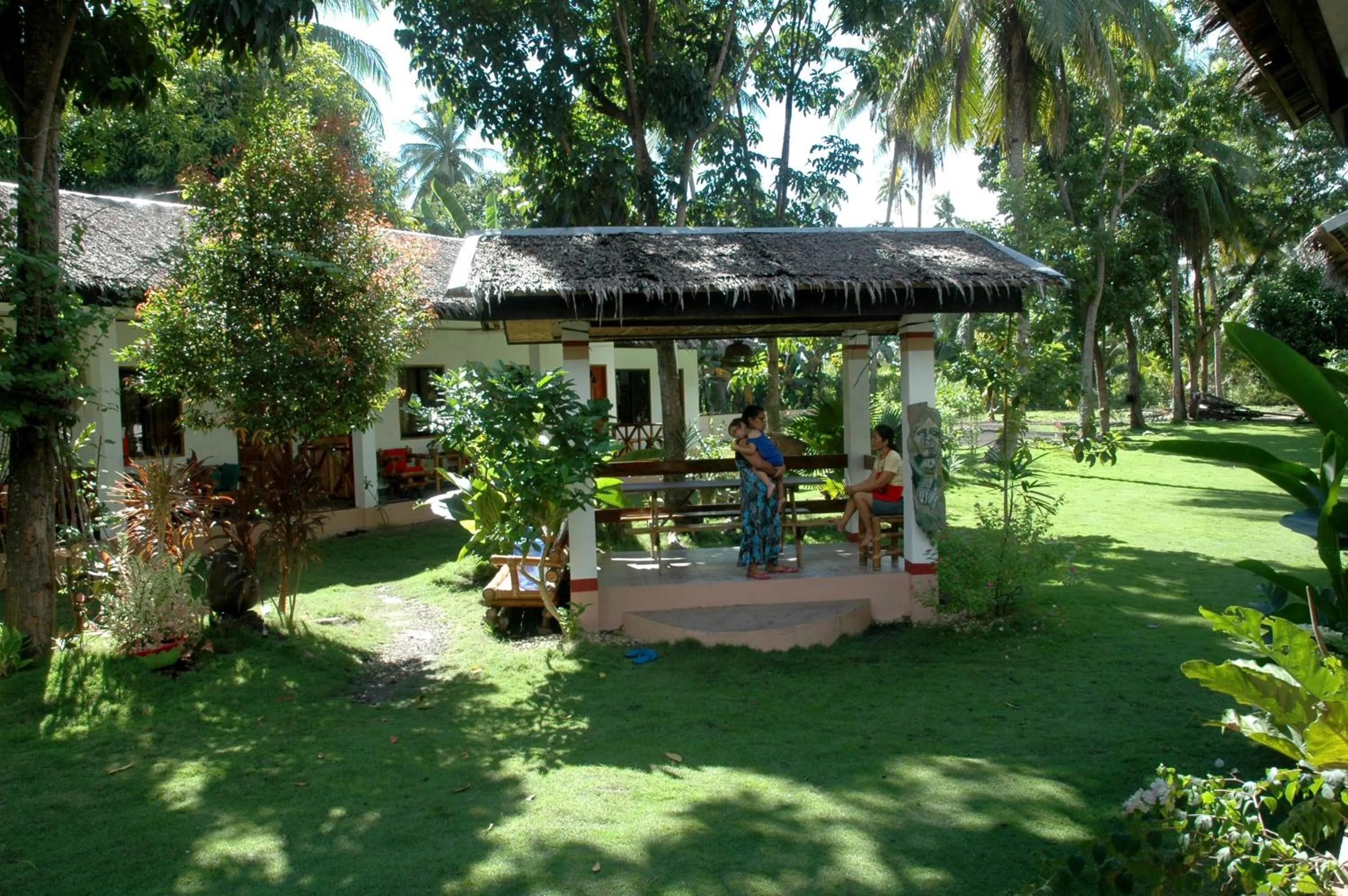 Garden in Neptune Diving Resort Santander
