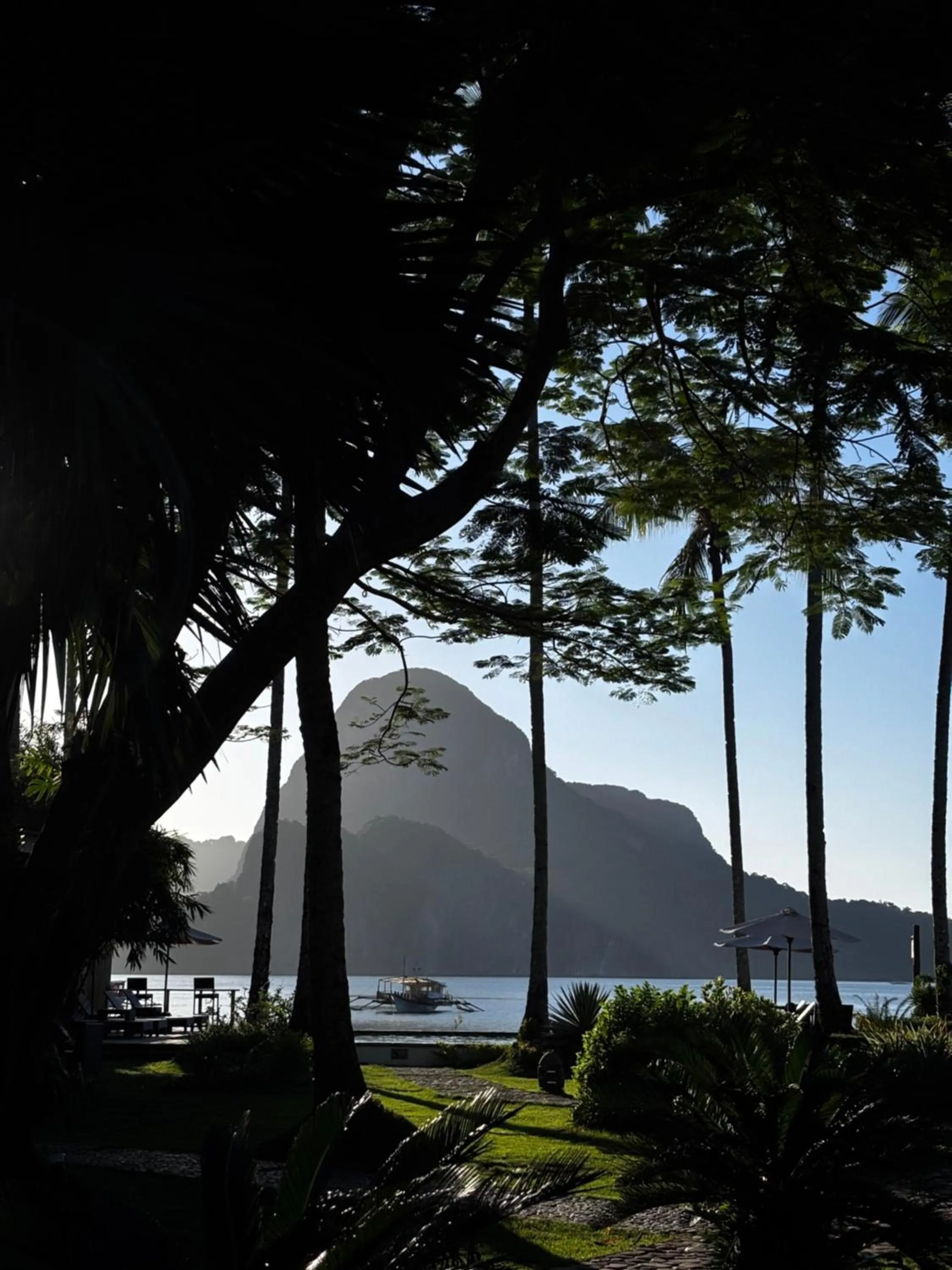 Cadlao Resort and Restaurant