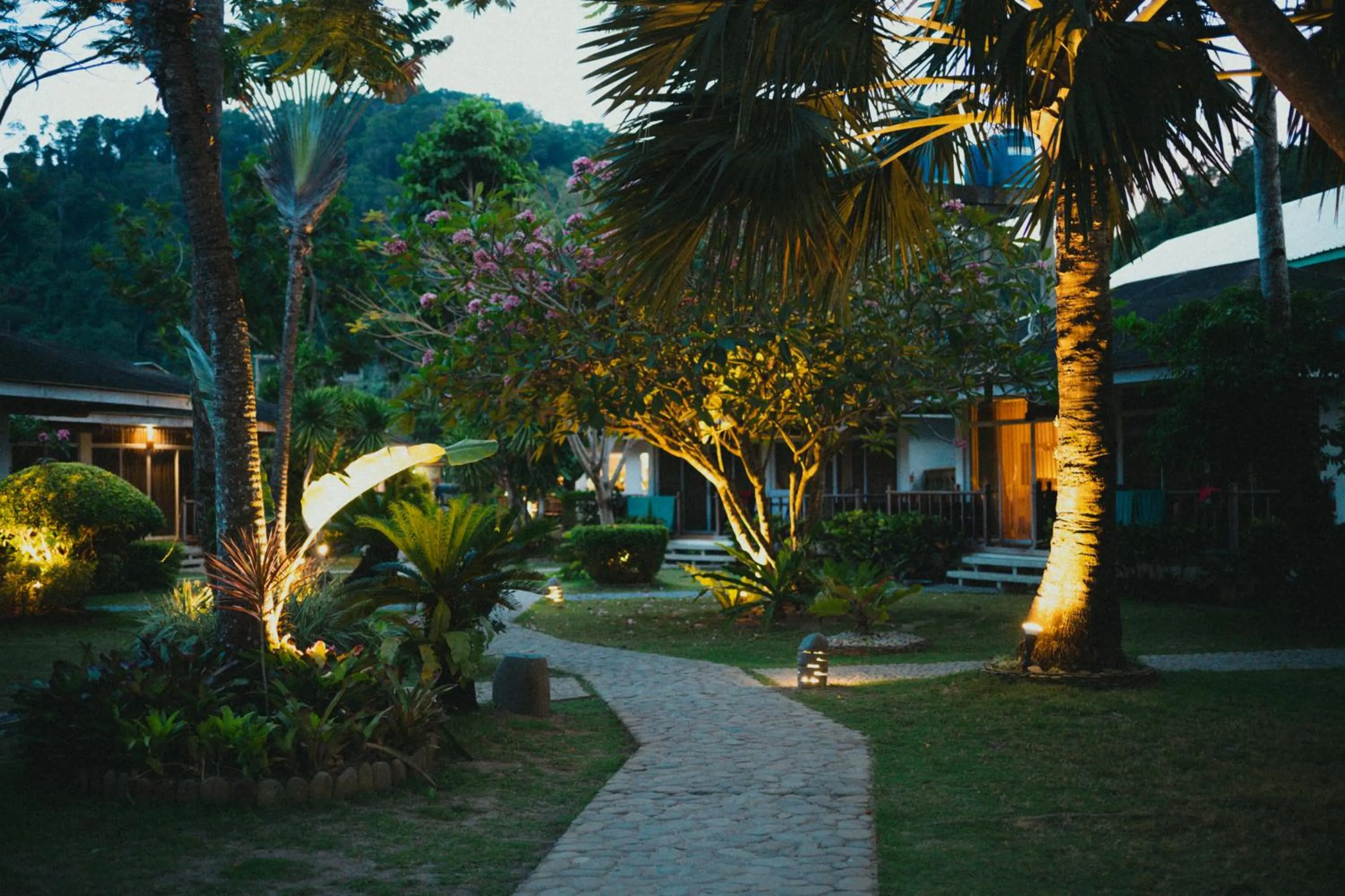 Cadlao Resort and Restaurant