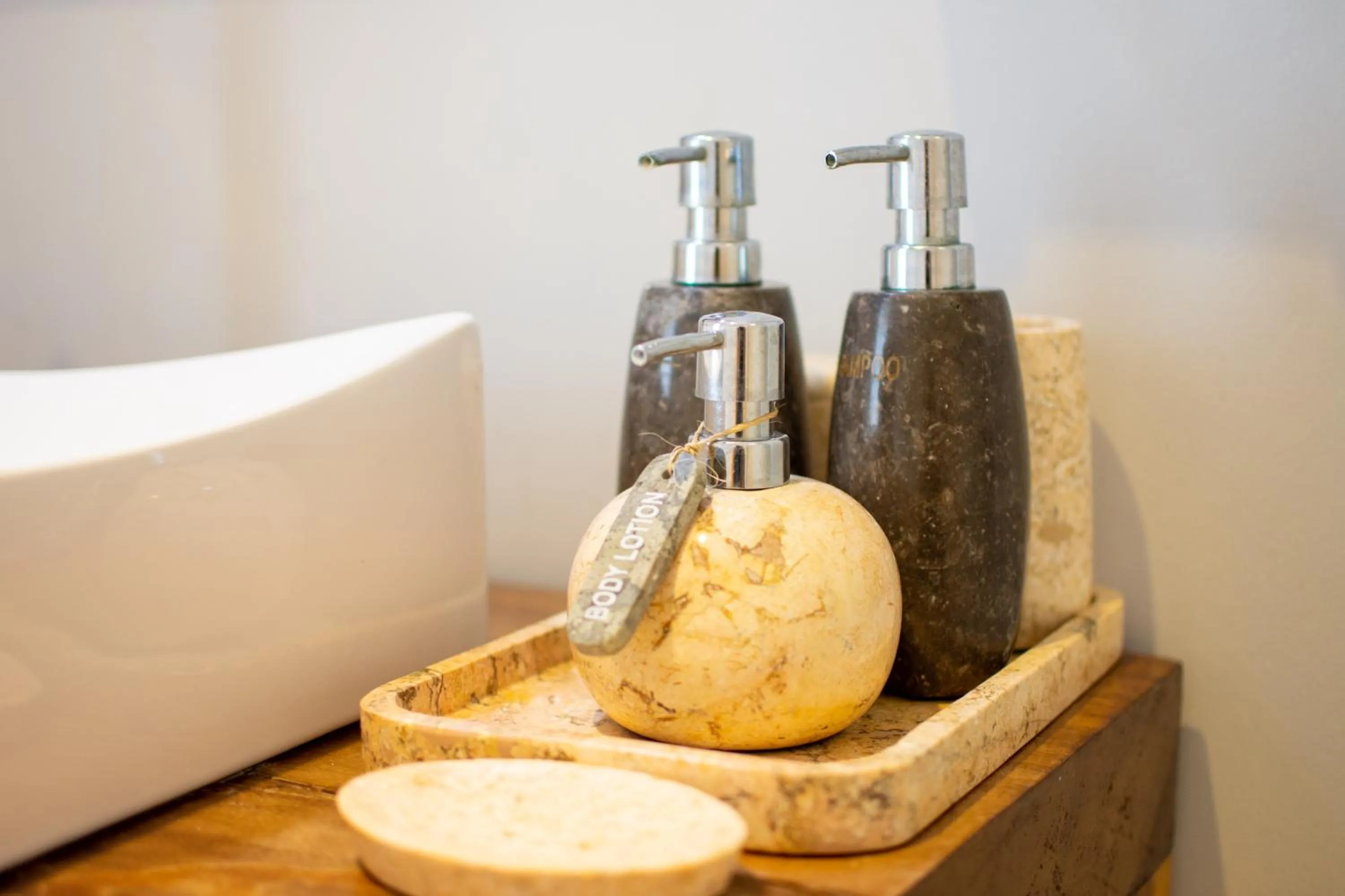 Cadlao Resort and Restaurant