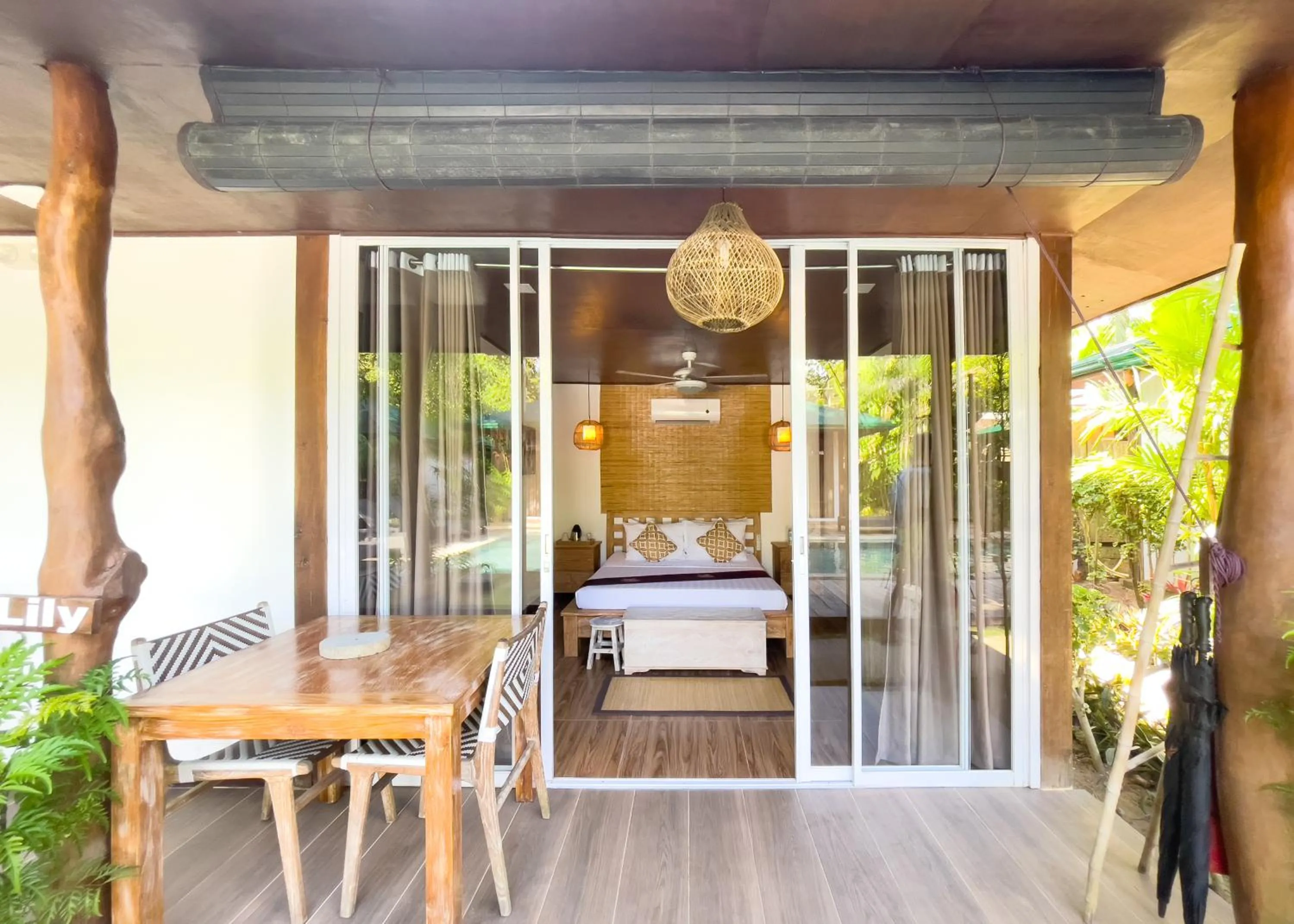 Balcony/Terrace in Cadlao Resort and Restaurant