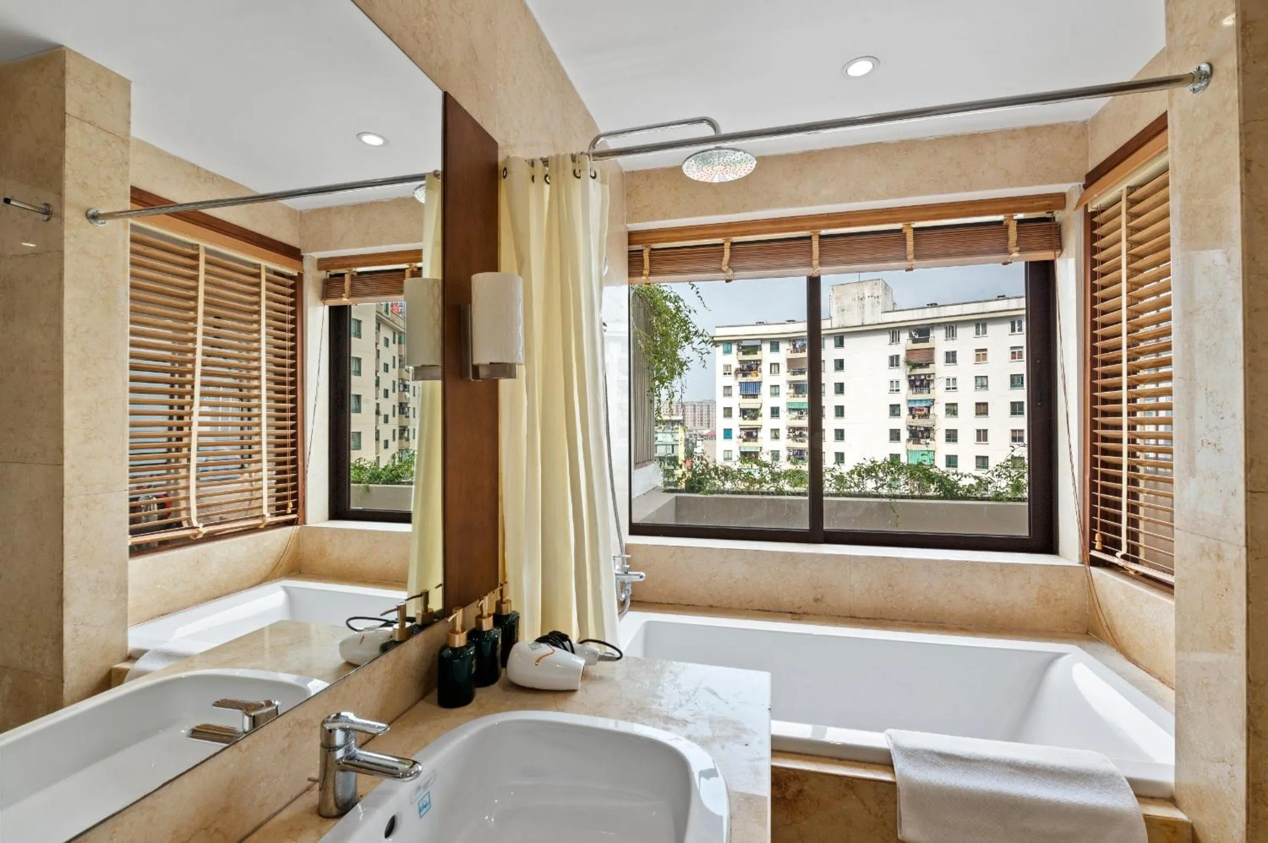 Bathroom in Classic Hotel Hanoi