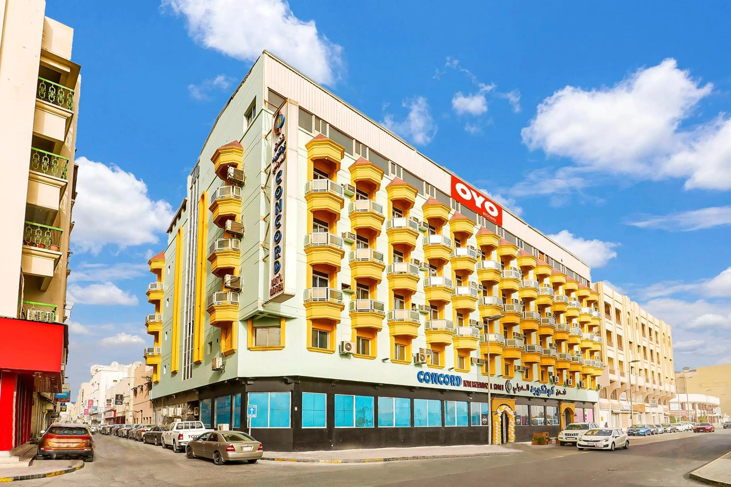 Facade/entrance in OYO 120 Concord International Hotel