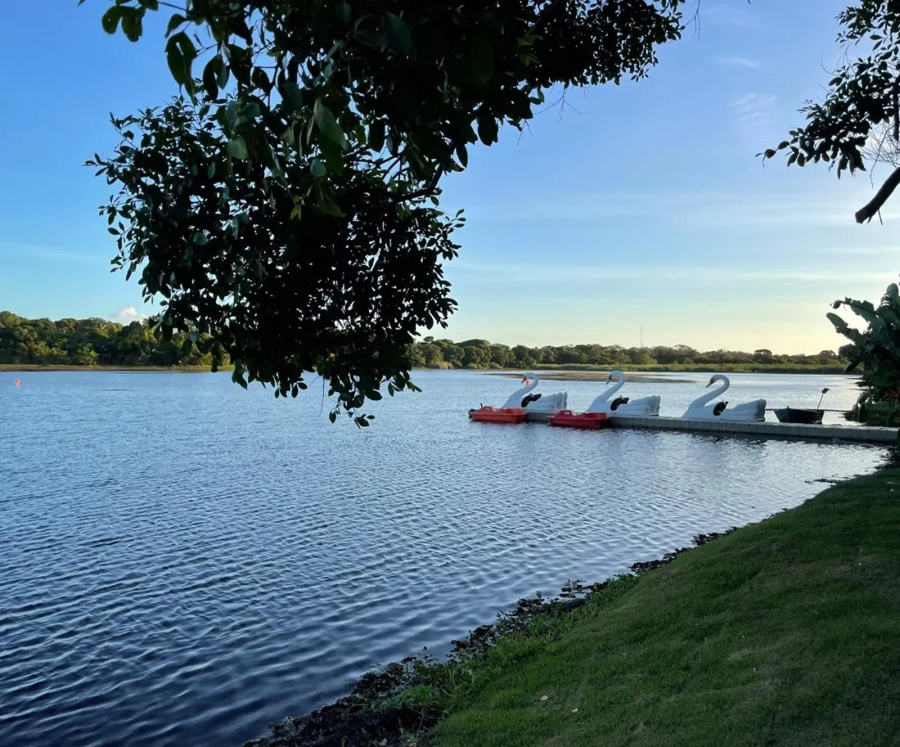 Lake view in Guarajuba Suítes Premium Boutique Hotel